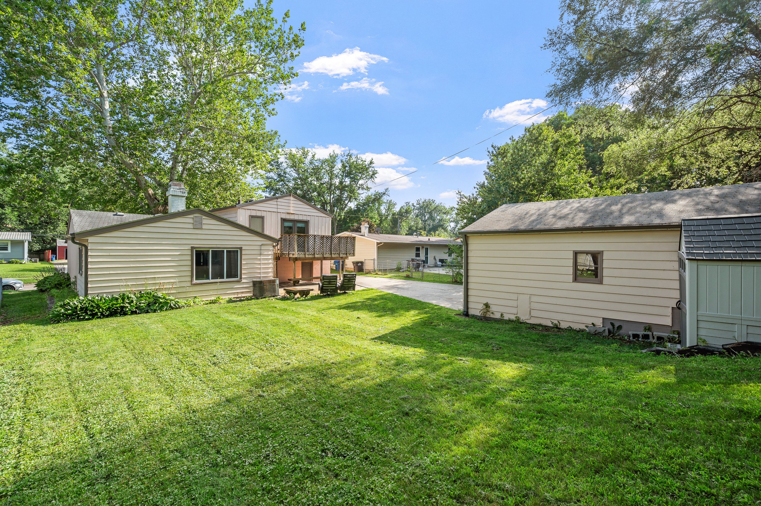 Frazier Ext - 06.jpg