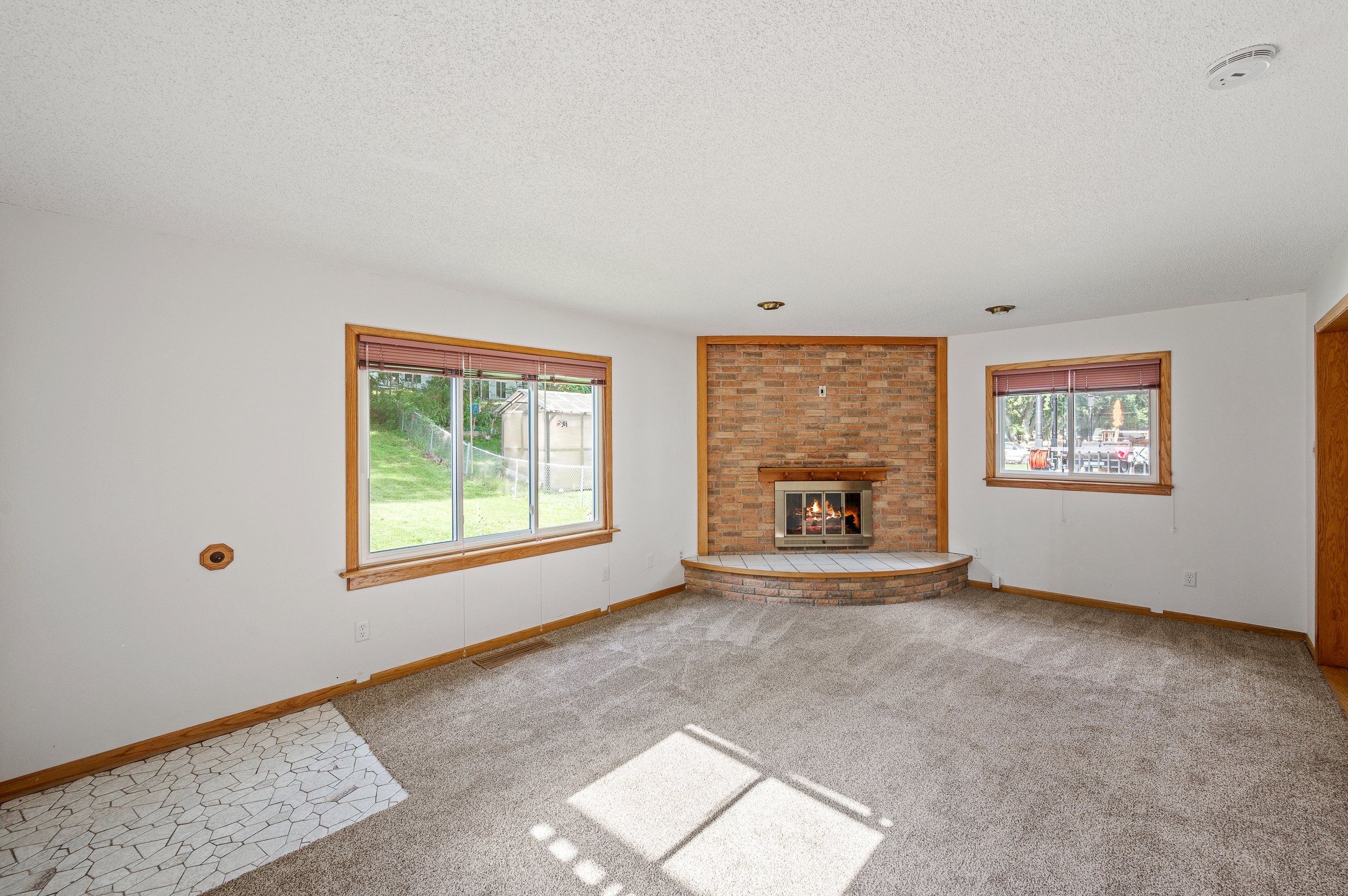 Frazier Int - 13 W Fireplace.jpg