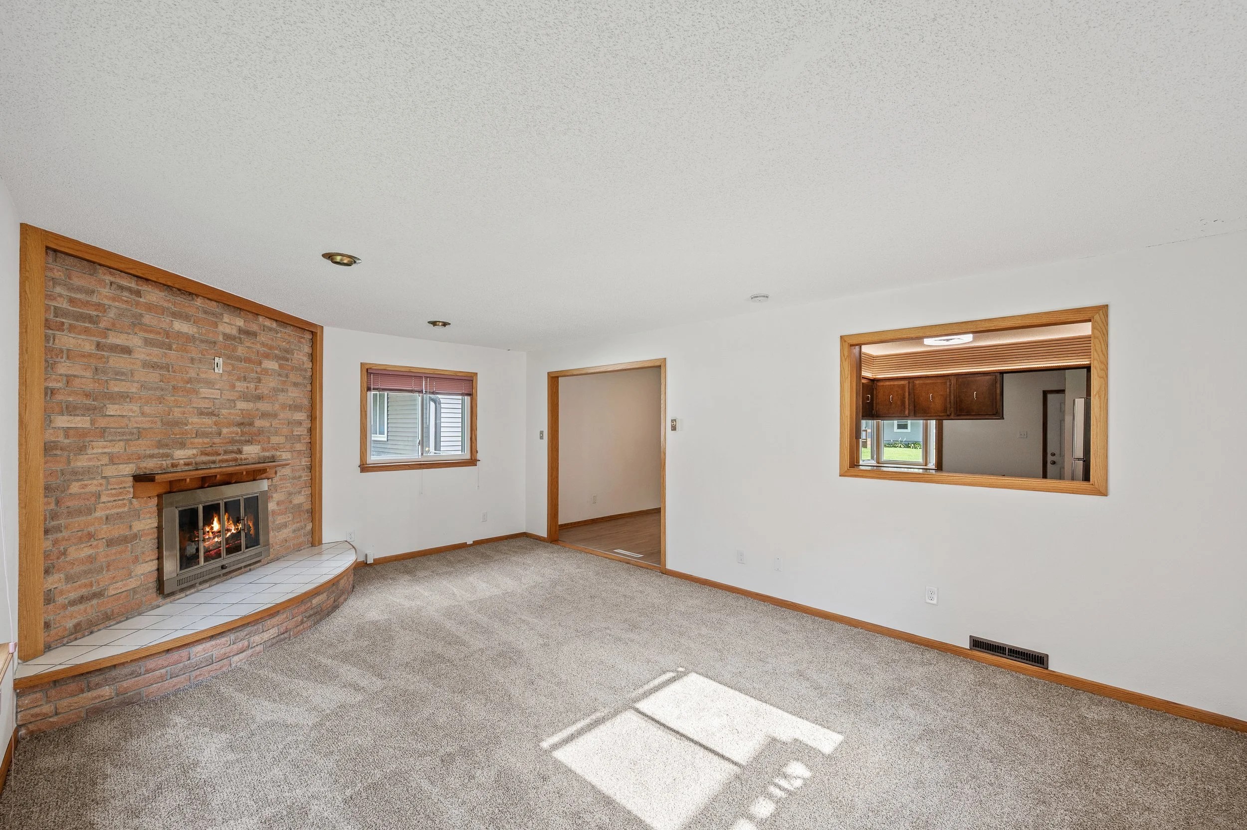 Frazier Int - 14 W Fireplace.jpg