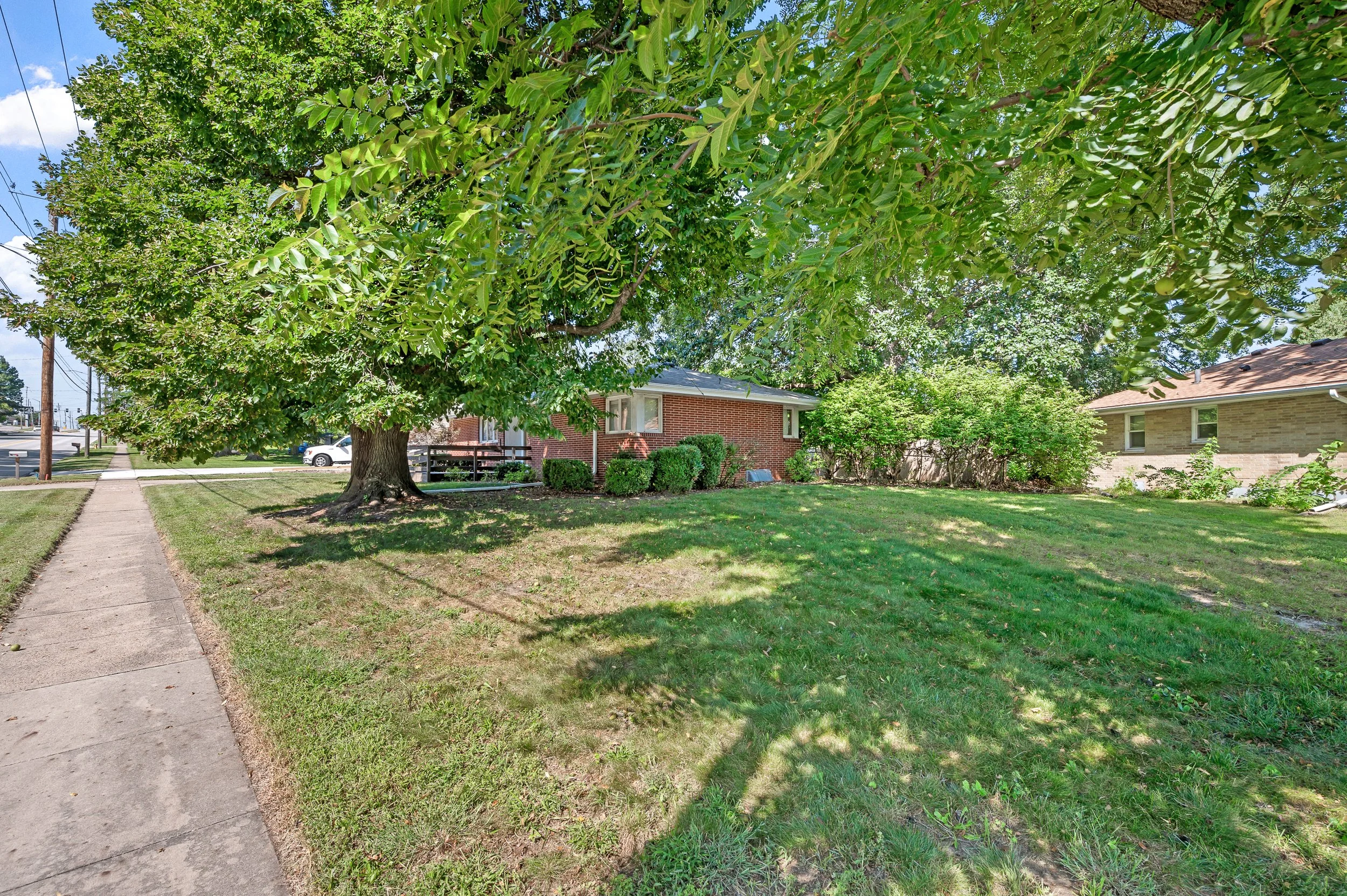 Hubbell Ext - 03.jpg