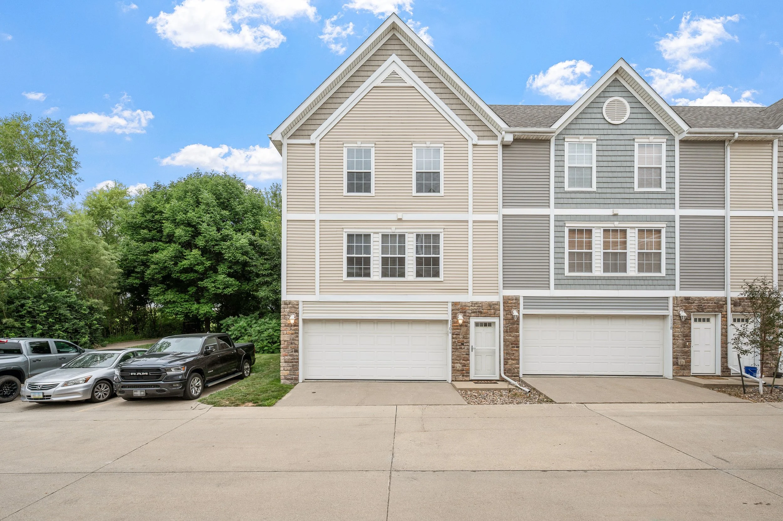 Fieldstone Ext - 02.jpg
