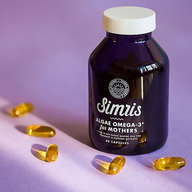 THE PREGNANCY CONTINUUM 〰️
We love @simris Algae for Mothers!Everybody needs omega-3, so do mothers and mothers-to-be. But did you know that you need extra omega-3 DHA during pregnancy and when breastfeeding? Simris&reg; Algae Omega-3 for Mothers was