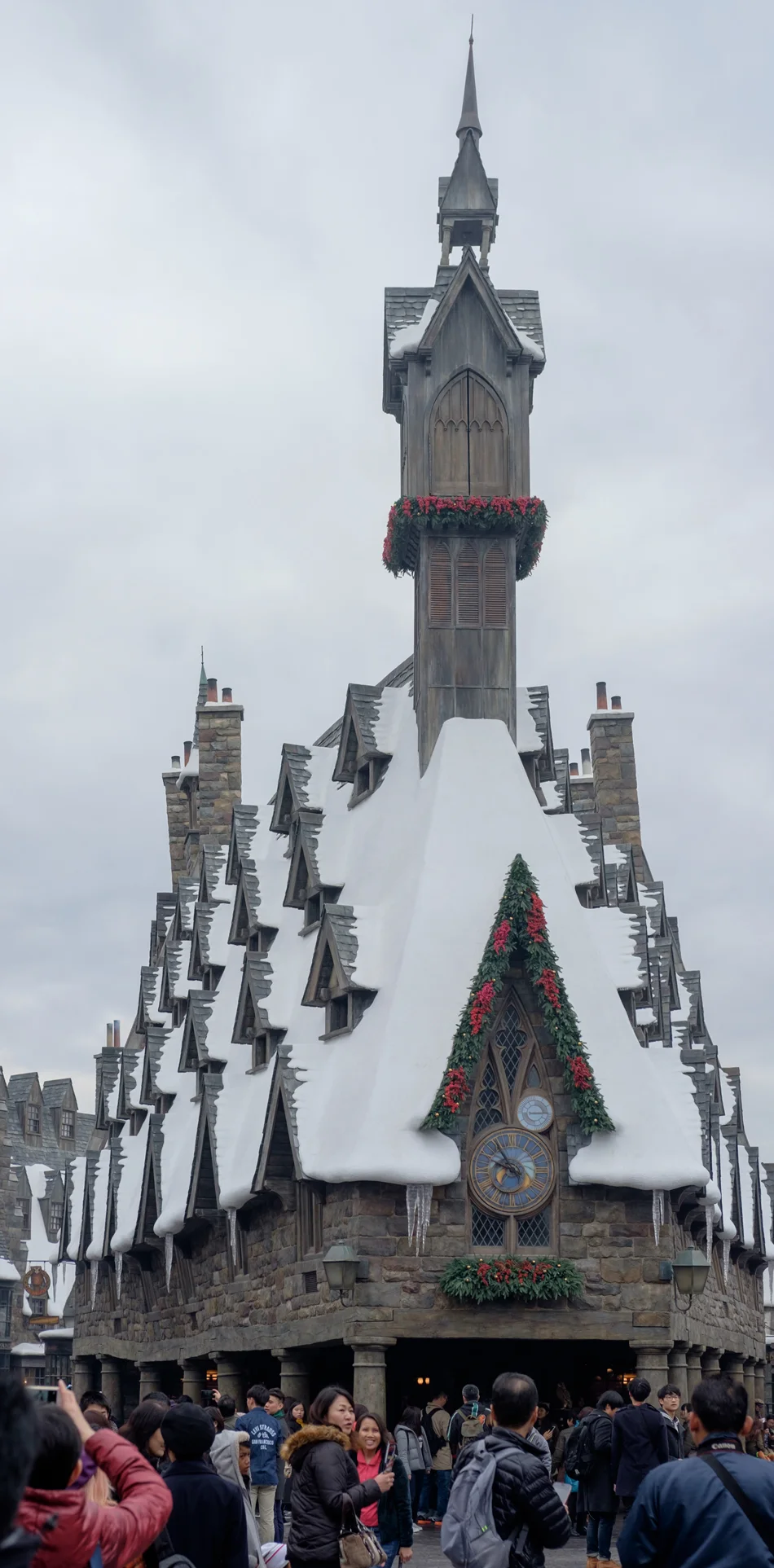 05 large clock tower decked with fake snow.jpg