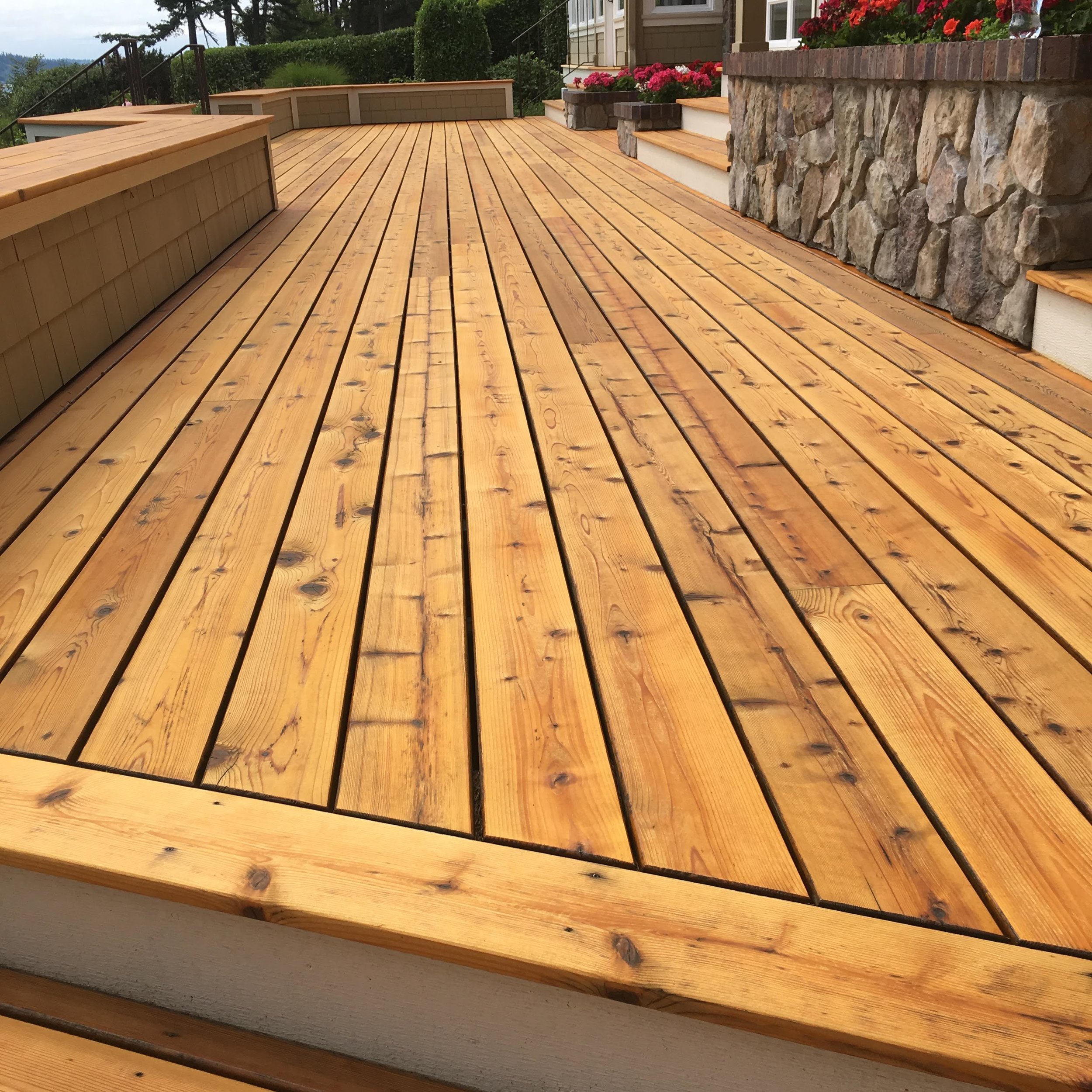 Roof, Gutter & Window Cleaning Services in Seattle, Bellevue, Camano