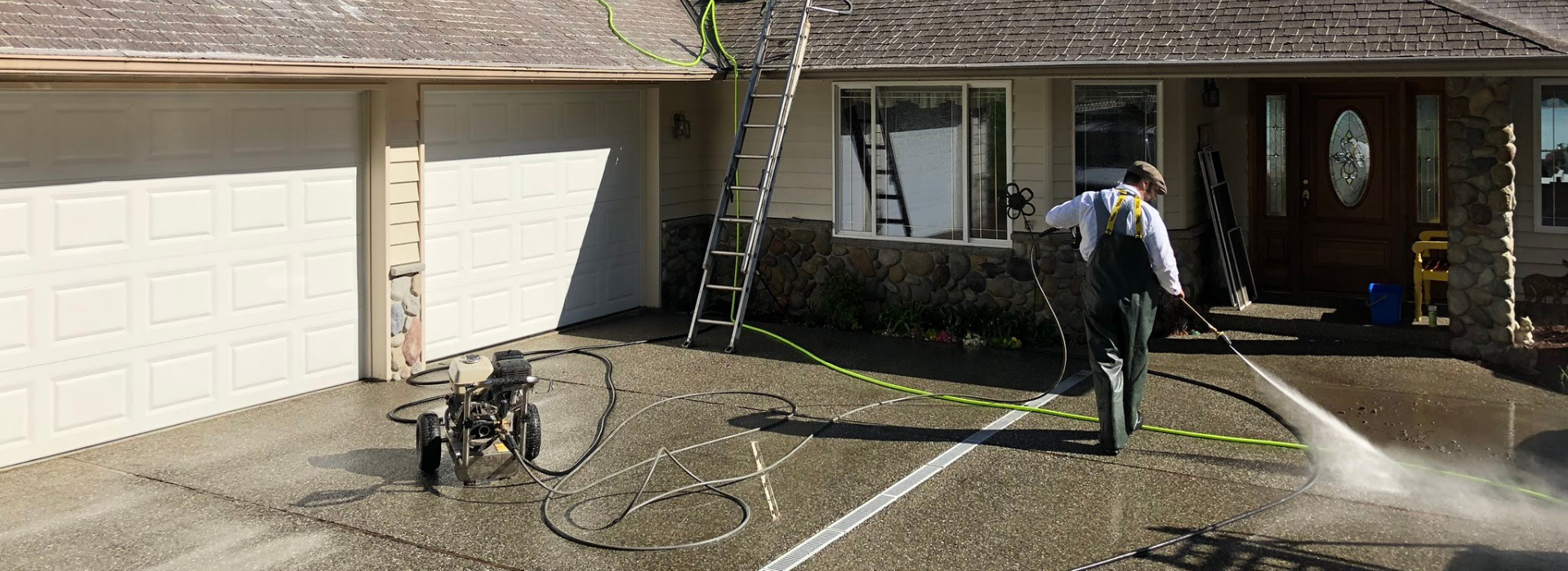 Roof, Gutter & Window Cleaning Services in Seattle, Bellevue, Camano