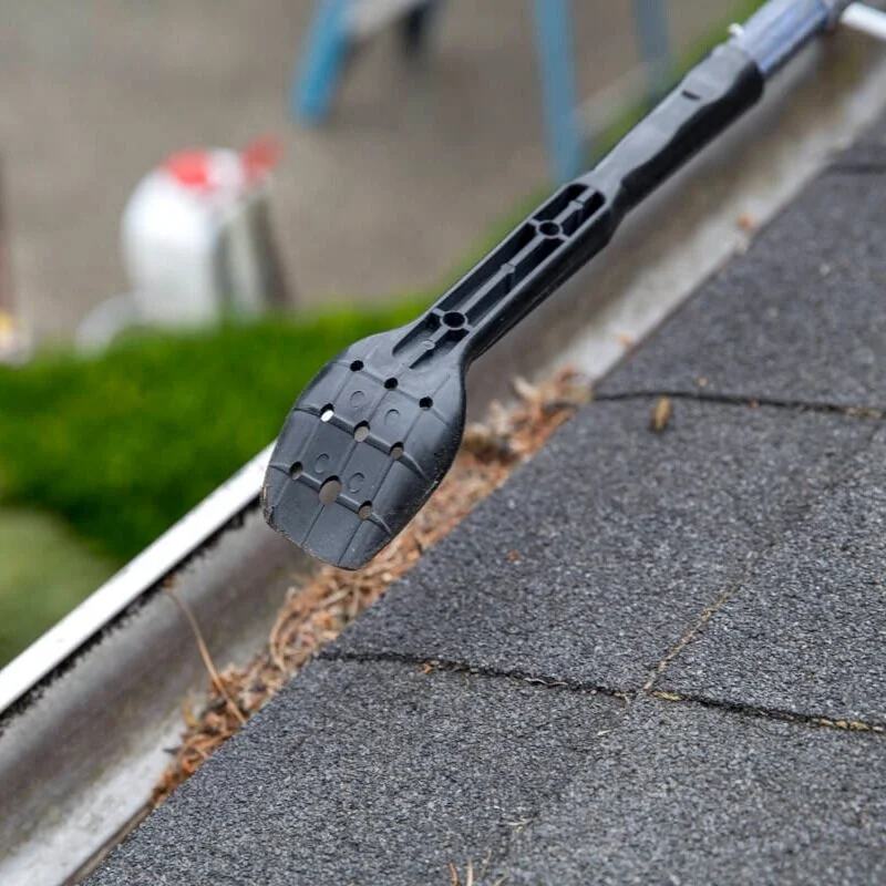 Gutter Cleaning Maple Valley — DAPrDAN