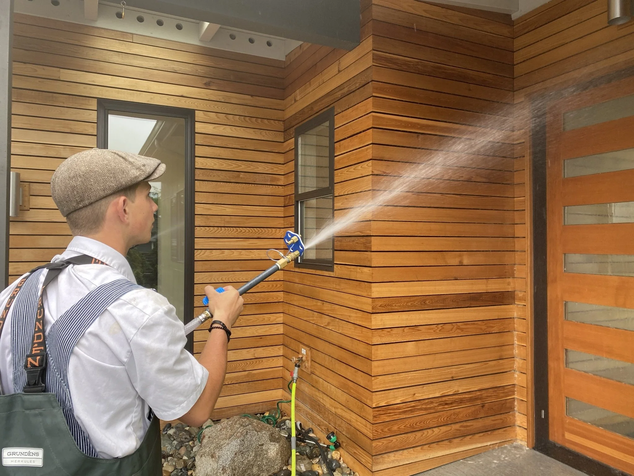 Roof, Gutter & Window Cleaning Services in Seattle, Bellevue, Camano