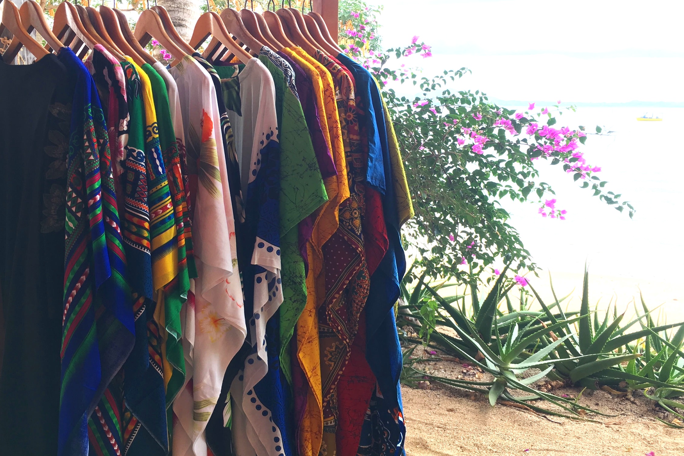 traditional-malagasy-dresses.jpg