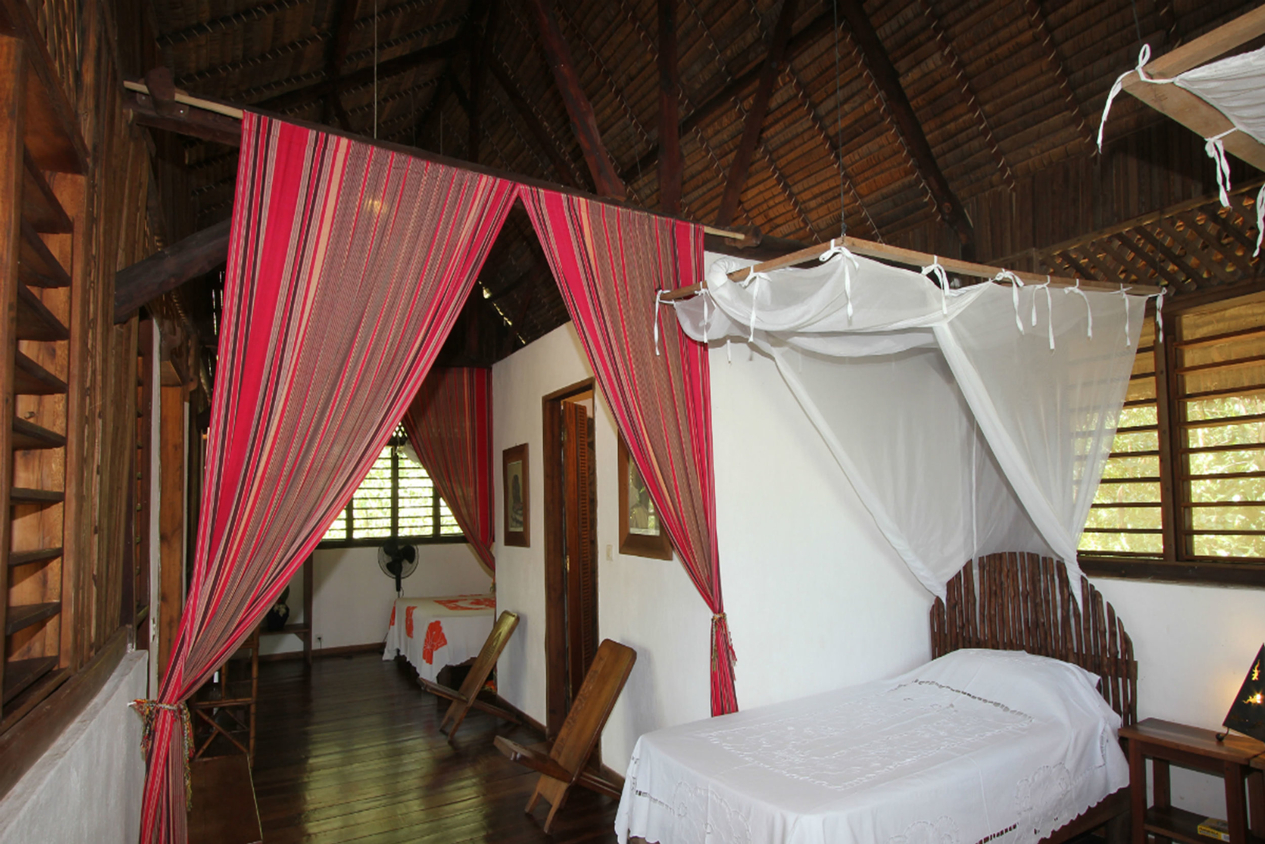 Madiro bungalow bedroom 2