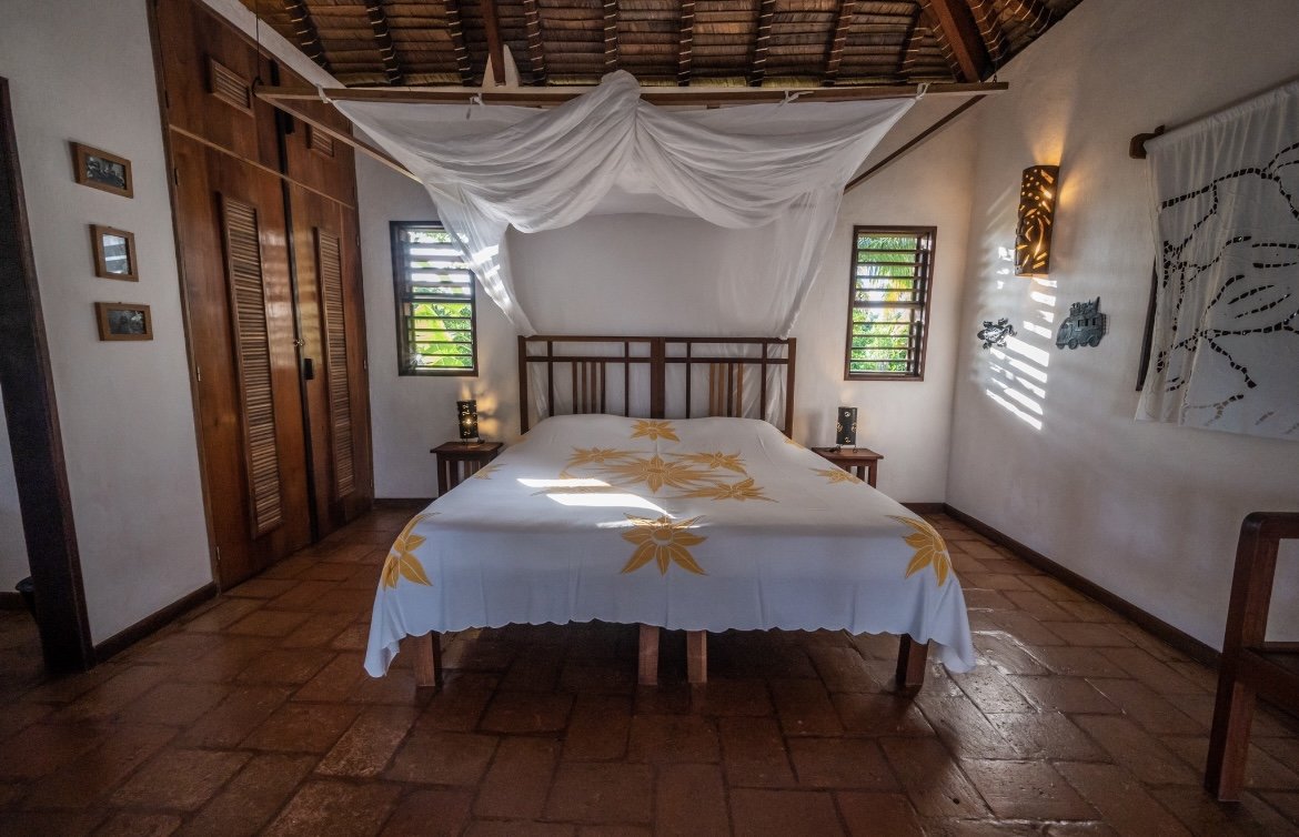 Ravinala inside 2.jpg