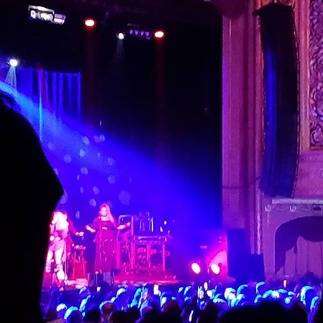 Wow! 
#chakakhan #authorlife #authorslifestyle #livemusic #concert