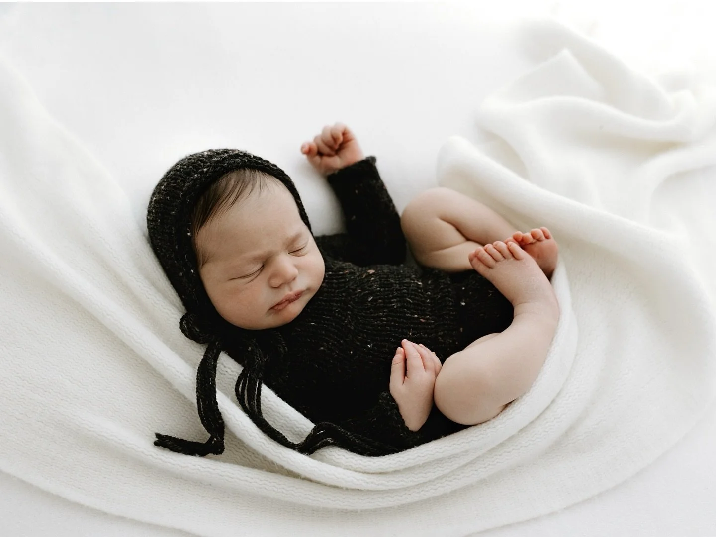 Elio ♡︎

Melbourne | Newborn Photographer 

#susannelilleyphotography #melbournenewbornphotographer #newbornphotographermelbourne #newbornphotographer #melbournenewborn #melbournebabyphotographer