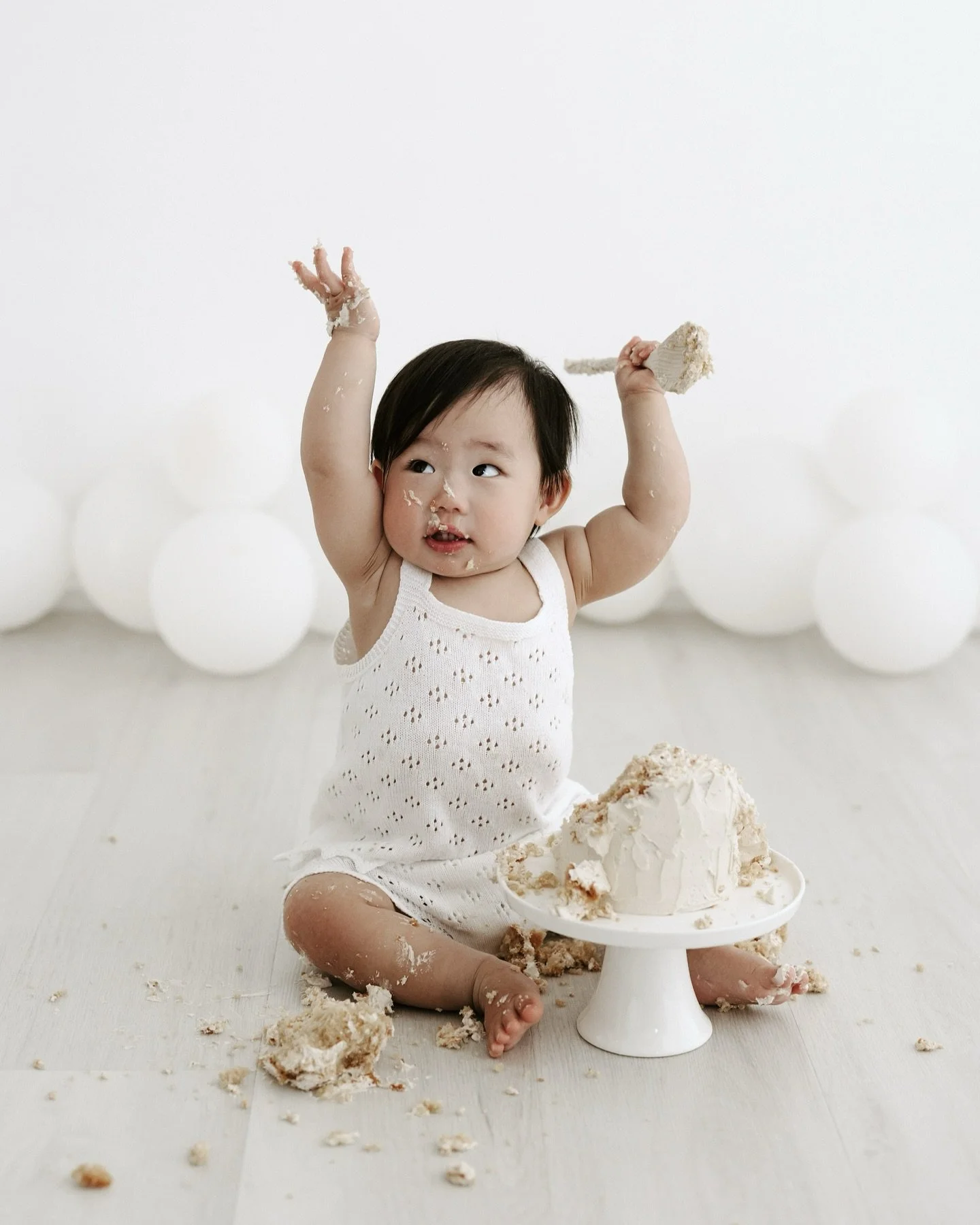 The best way to celebrate turning one is with your very own cake…I’m pretty certain Charlotte agrees! 🥰🤣🎂
Melbourne | Cake Smash Photographer
🎂 @jbbake 
#cakesmashmelbourne #melbournecakesmash #cakesmashphotography #melbournebabyph