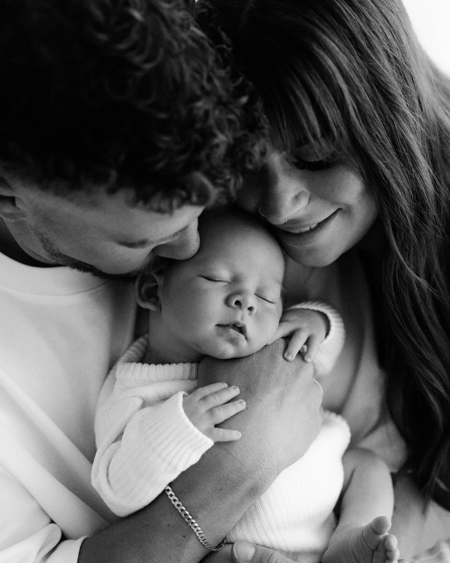 In love with their adorable little guy, Huxley ♡︎

Melbourne Newborn Photographer

#melbournenewbornphotographer #parenthoodmoments #motherhoodunplugged #newbornphotographer #melbournenewborn #melbournemumsandbubs #melbournebaby #melbournebabyphotogr