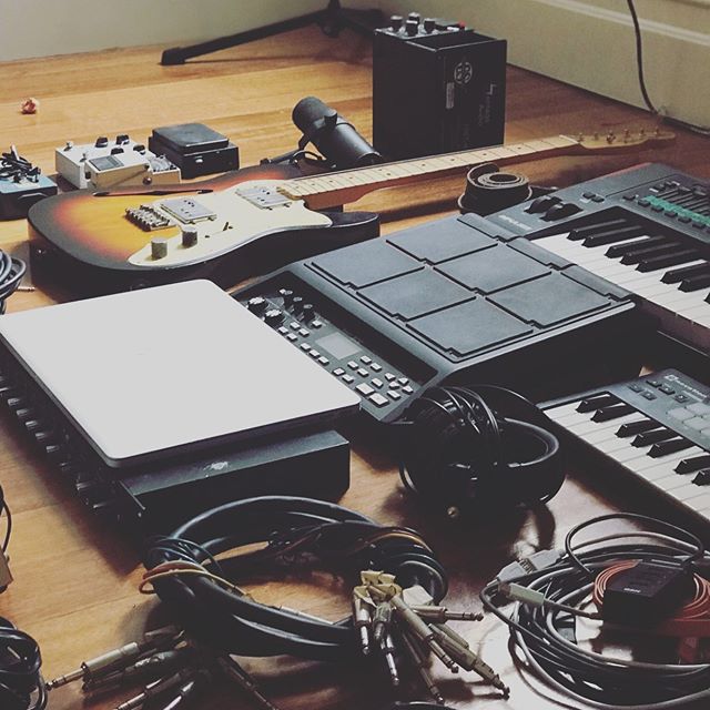 Melbourne; we&rsquo;re using all this next Wednesday at @theworkersclub !Legendary sets coming from Louis and Acaxia - can&rsquo;t wait!

#music #livemusic #indie #electronic #indieelectronic #musicmaker #instanewmusic #spotify #newmusic #beats