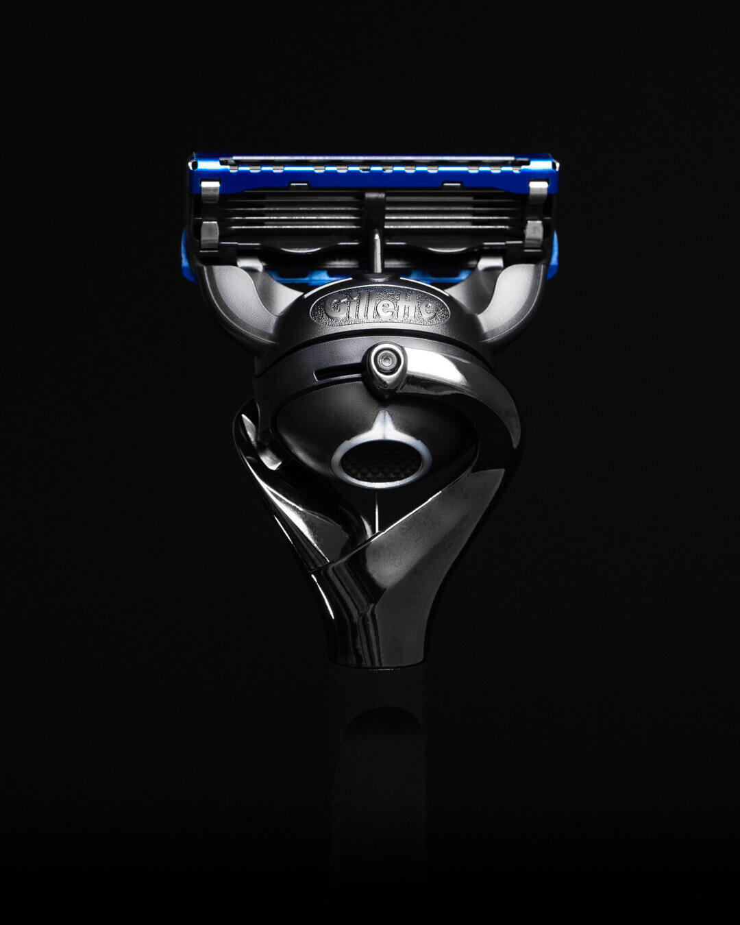 Gillette Fusion 5 limited edition razor head shaving flexi disk technology.jpg