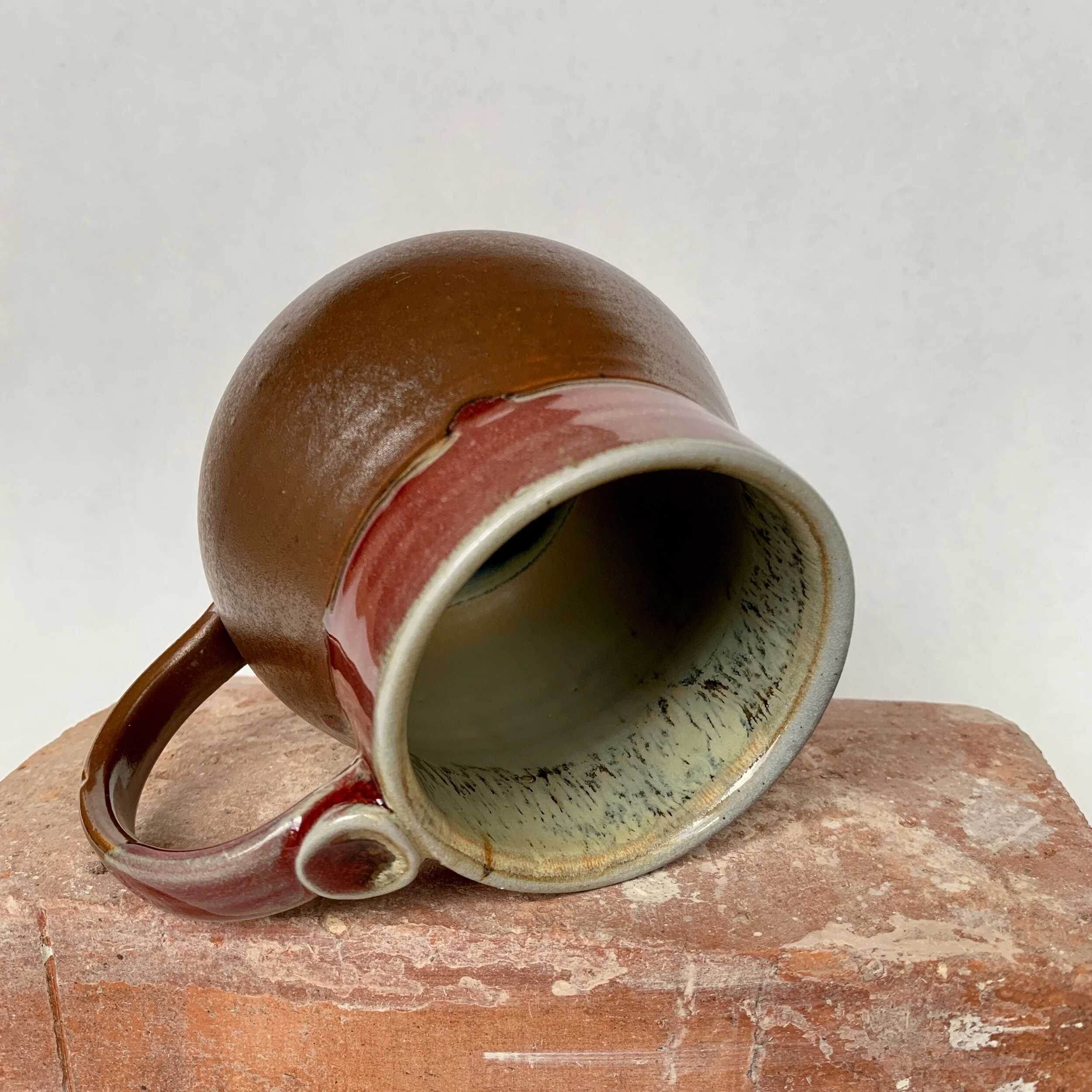 703067F8-40FC-4E83-853C-D90210638F69