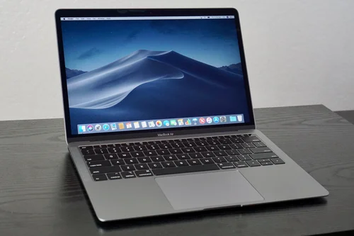 Macbook pro 13インチ2018モデル 256GB Corei5（Hothotレビュー】6コア 