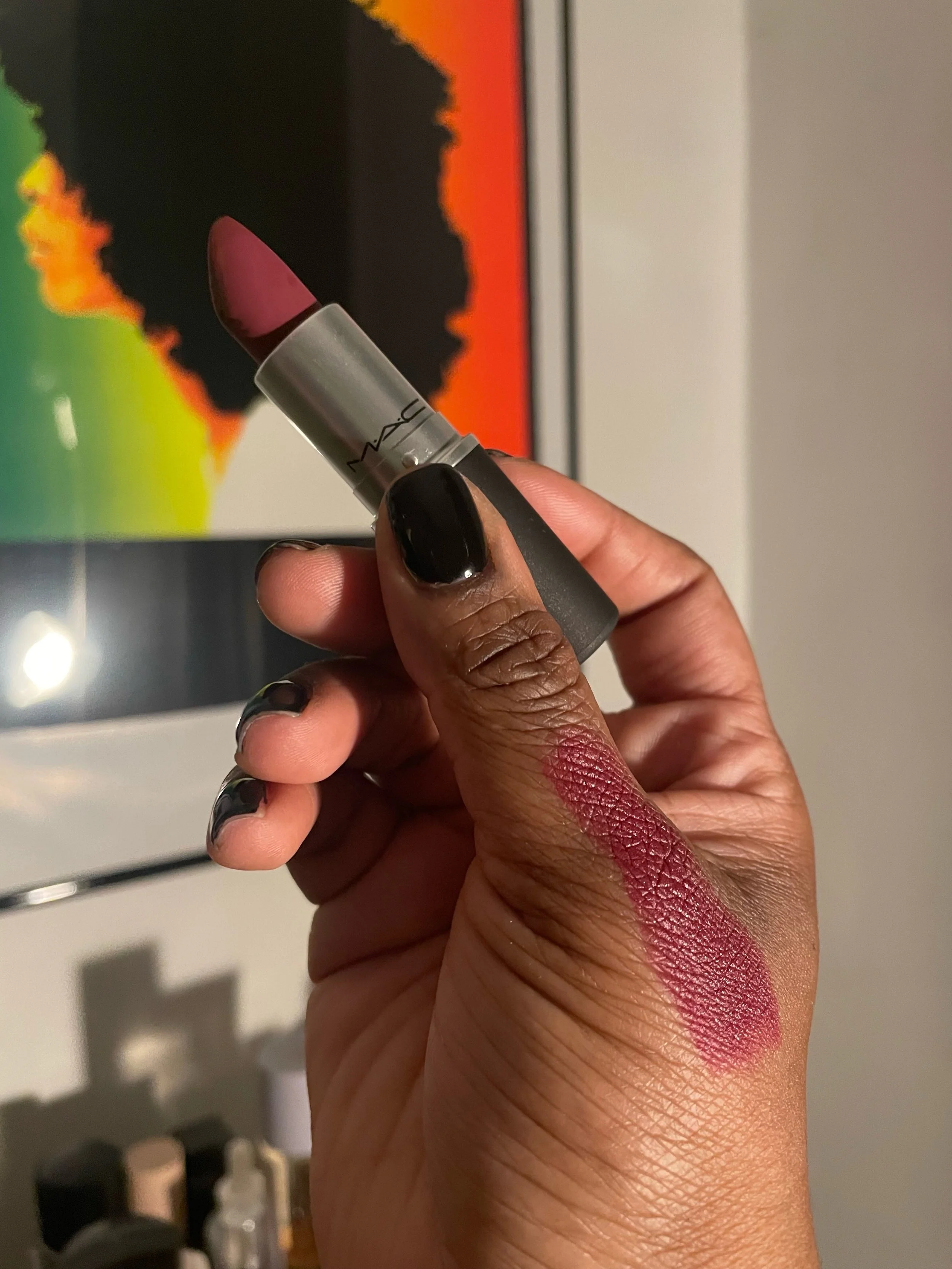 Berry Kisses - MAC POWDER KISS
