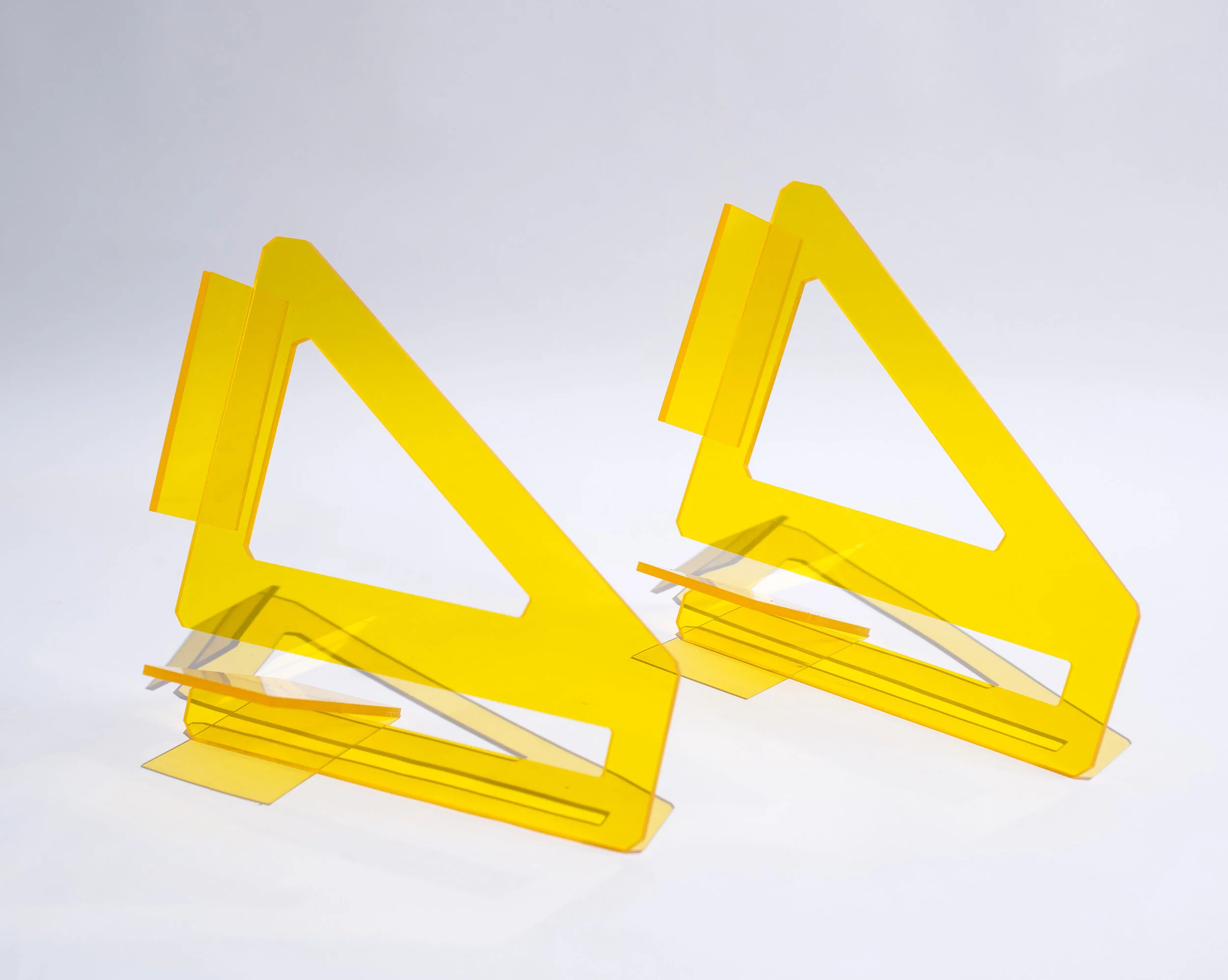 cebece©-bookends-01.jpg