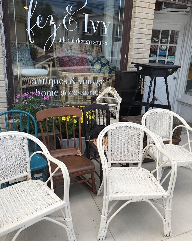 Doors open!!! Sidewalk sale! Help me clean out for new summer inventory! #shopsouthold #reopeningday #summertime #nofo #northfork #antiques #vintage #wicker #rattan