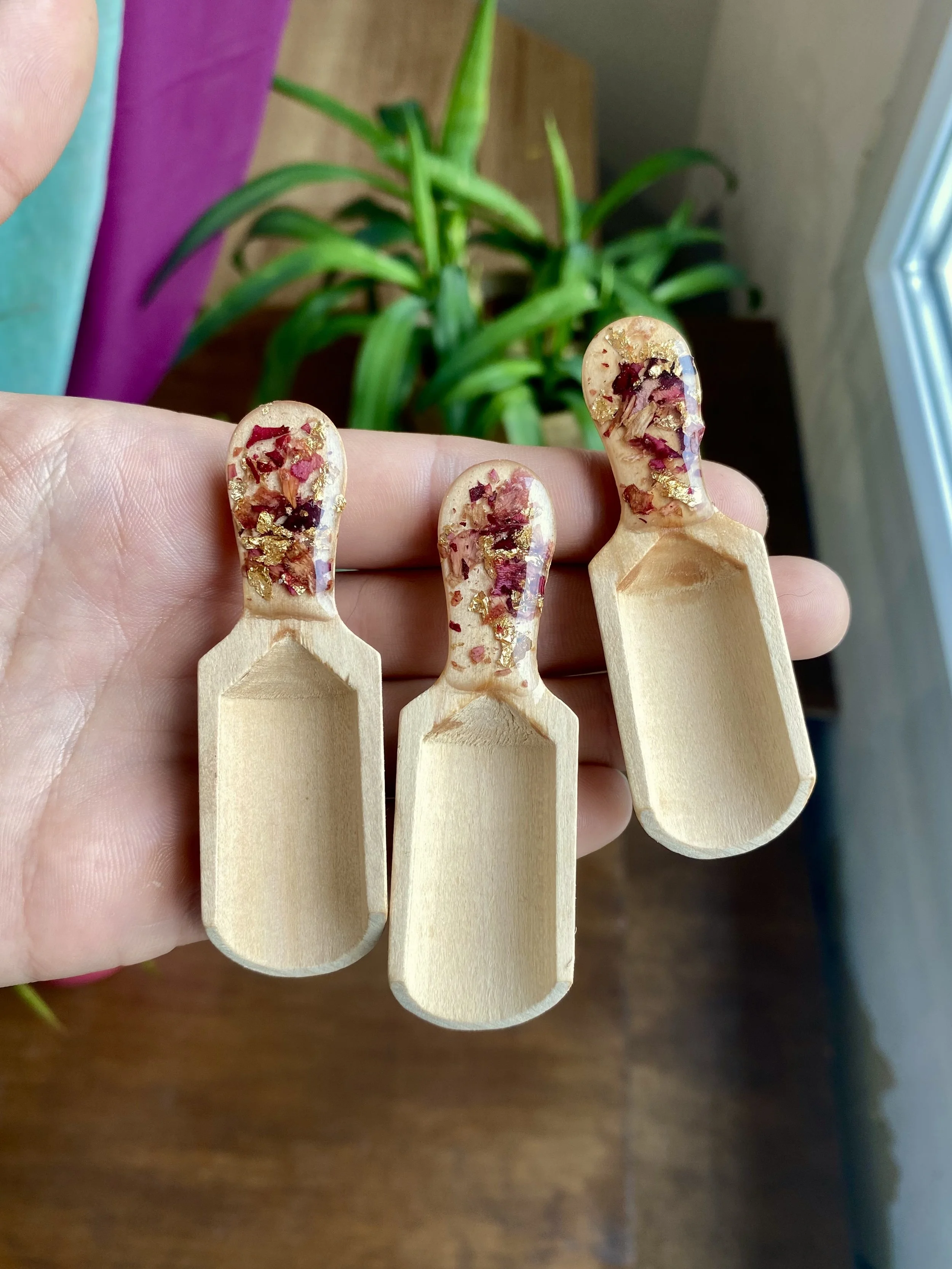 Rose Petal Mini Salt Scoop