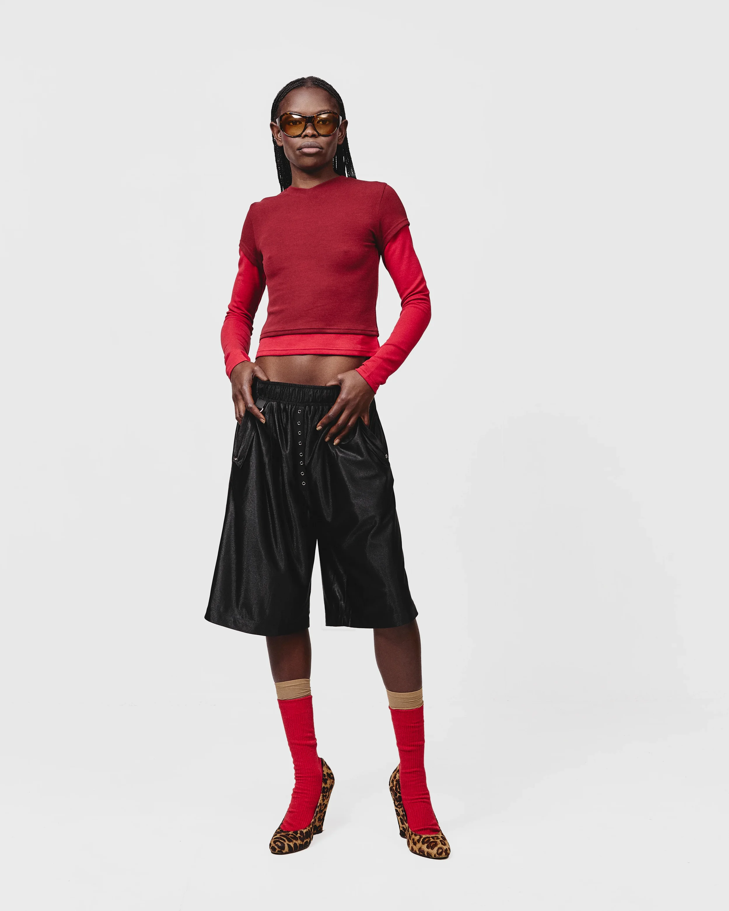 ESSBEE_W265670s_fae56de2-f40d-4af7-ab0a-6a01df6ee468.webp