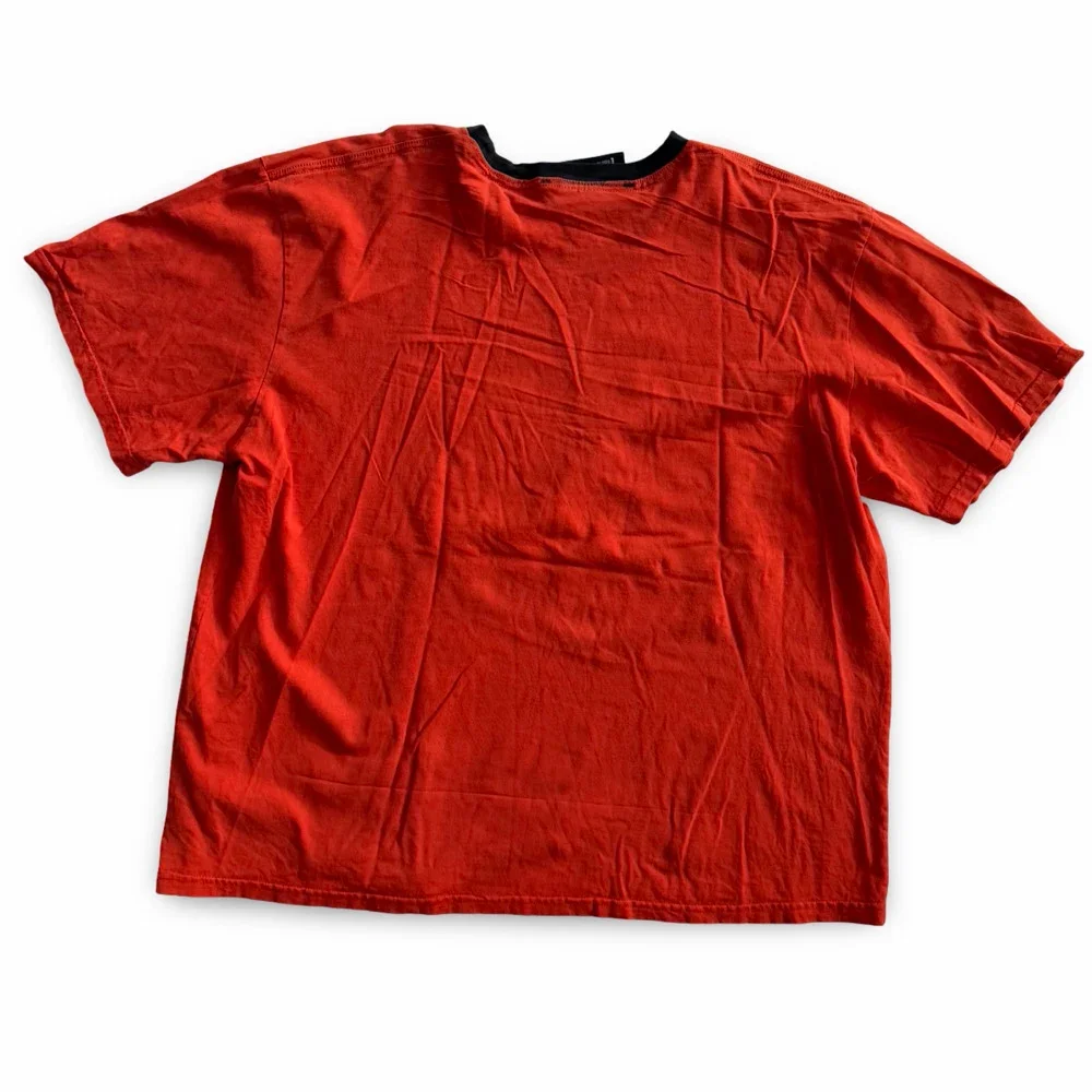 made-in-aus-orange-hugging-vtg-tee-xxl (1).webp