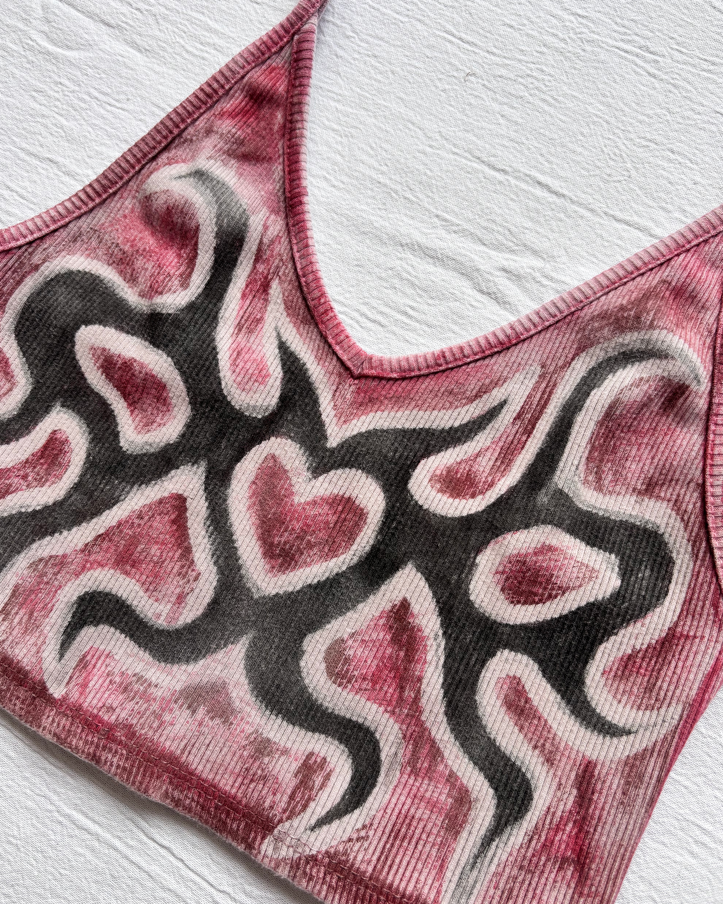 Pink Crop tank_2026_close up.png