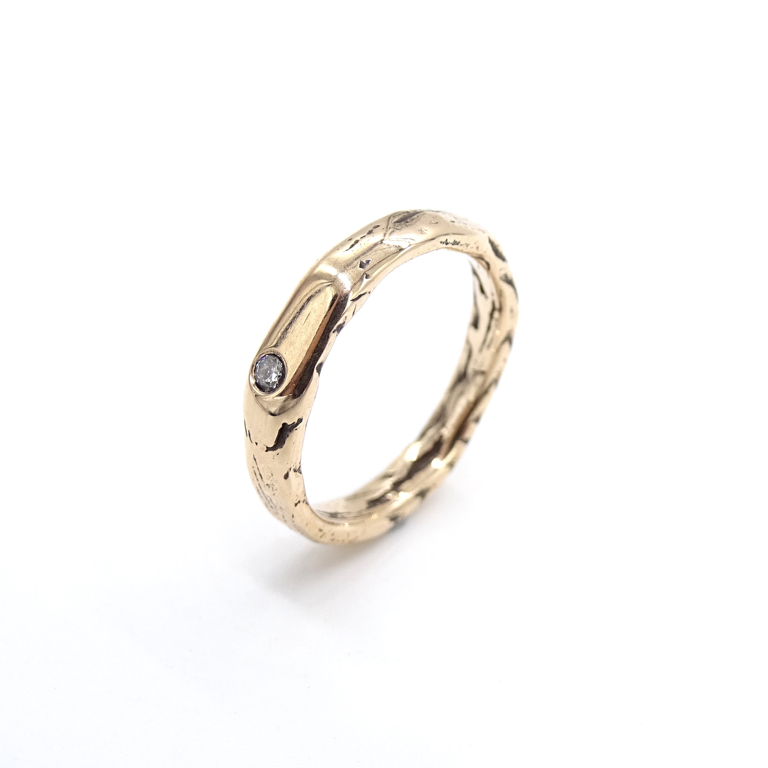 9ct rose gold ring w moissanite 1.jpg