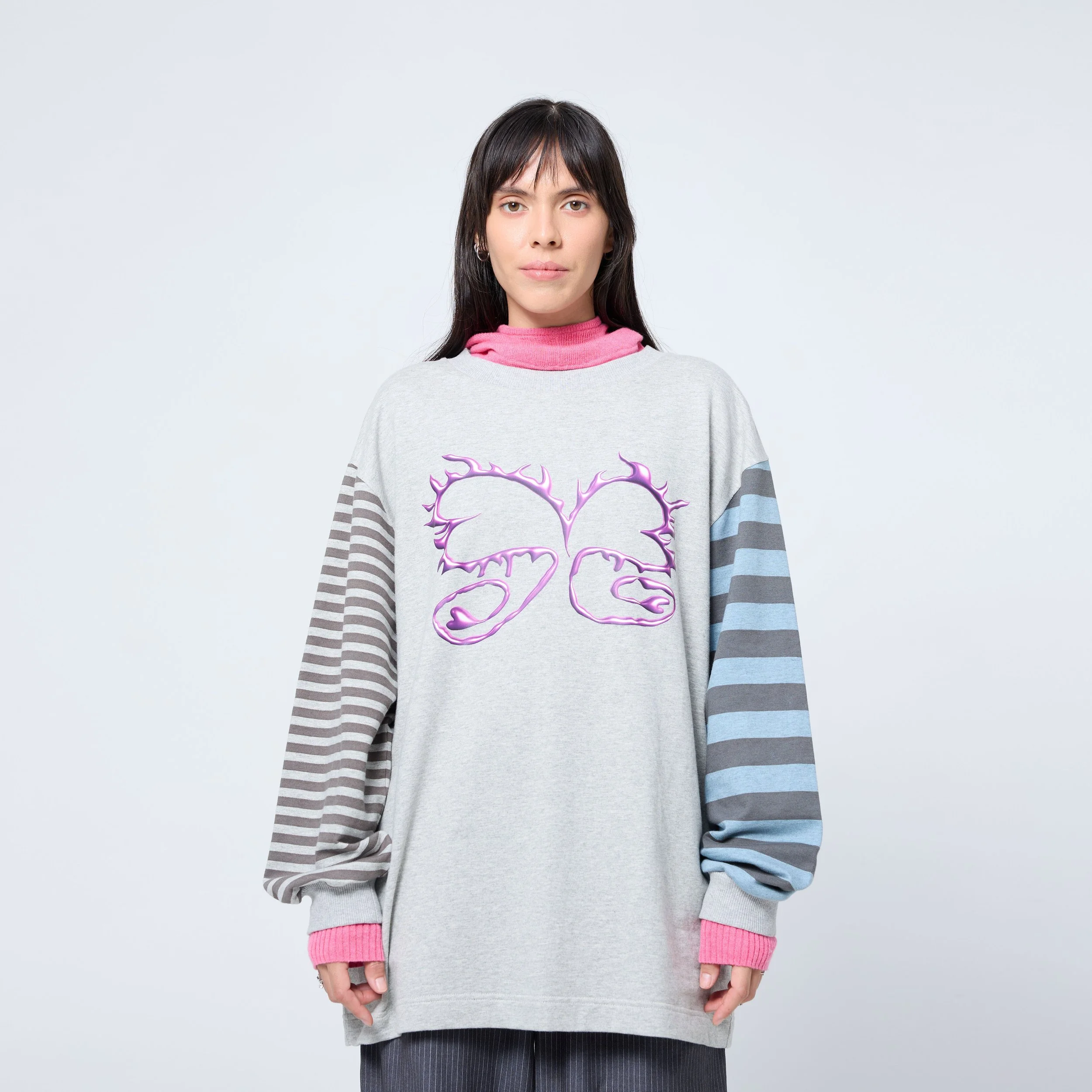 Arthur Long Sleeve T-Shirt in Concrete