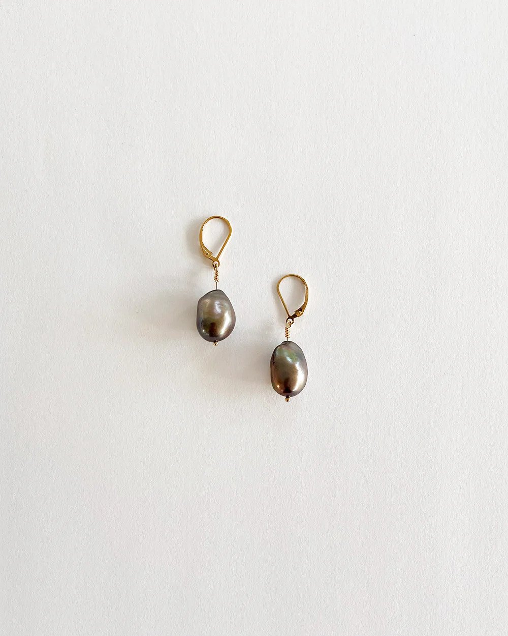 black_pearl_hoops_web.jpg