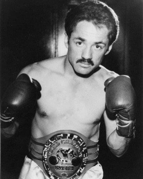 A classy boxer and thoughtful man, Pomona's Alberto Davila was ready to quit boxing after coming up on the losing side in three world title fights against three excellent fighters: Carlos Zarate, Jorge Lujan and Lupe Pintor. But after a year long lay