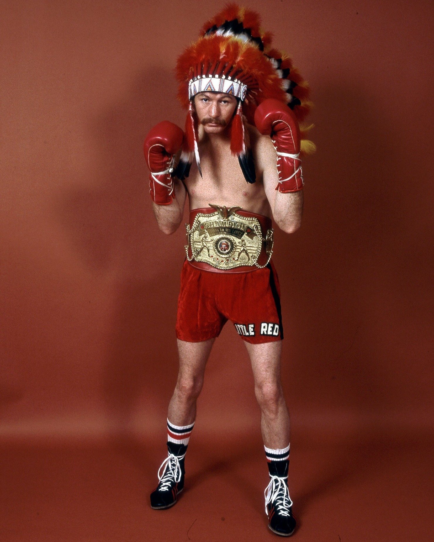 What an amazing turnout yesterday for our Boxing Expo at @laplazala where fighters like Danny &quot;Little Red&quot; Lopez (pictured) participated and were honored by hundreds of fans of all ages. Thank you to our panelists Rita D'Albert, Lisa Fanche