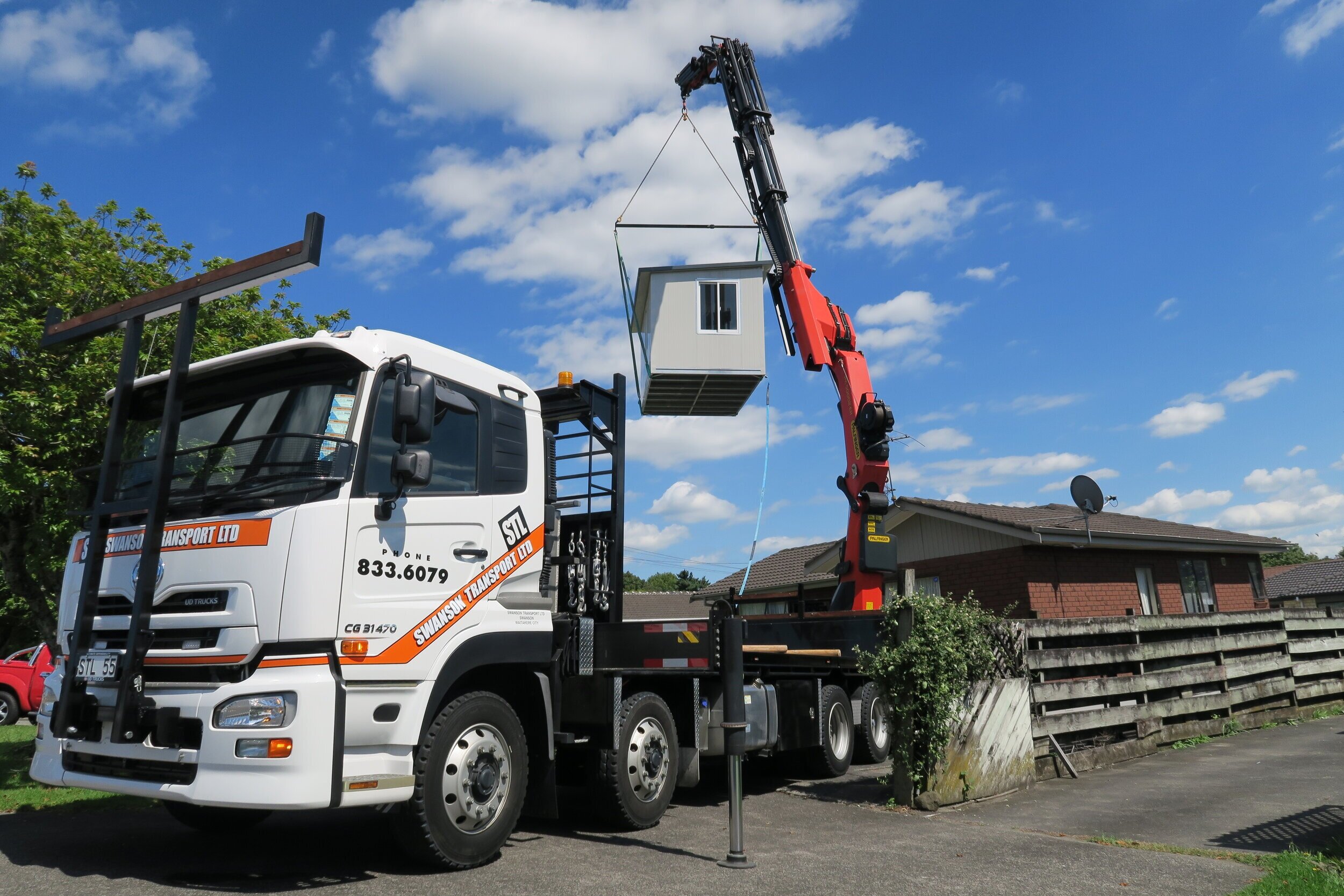 55+Shed+over+house+ranui+fly+jib+full+reach.jpg