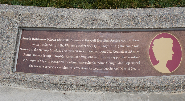 Jessie Robinson and Elma Groves Plaque.png