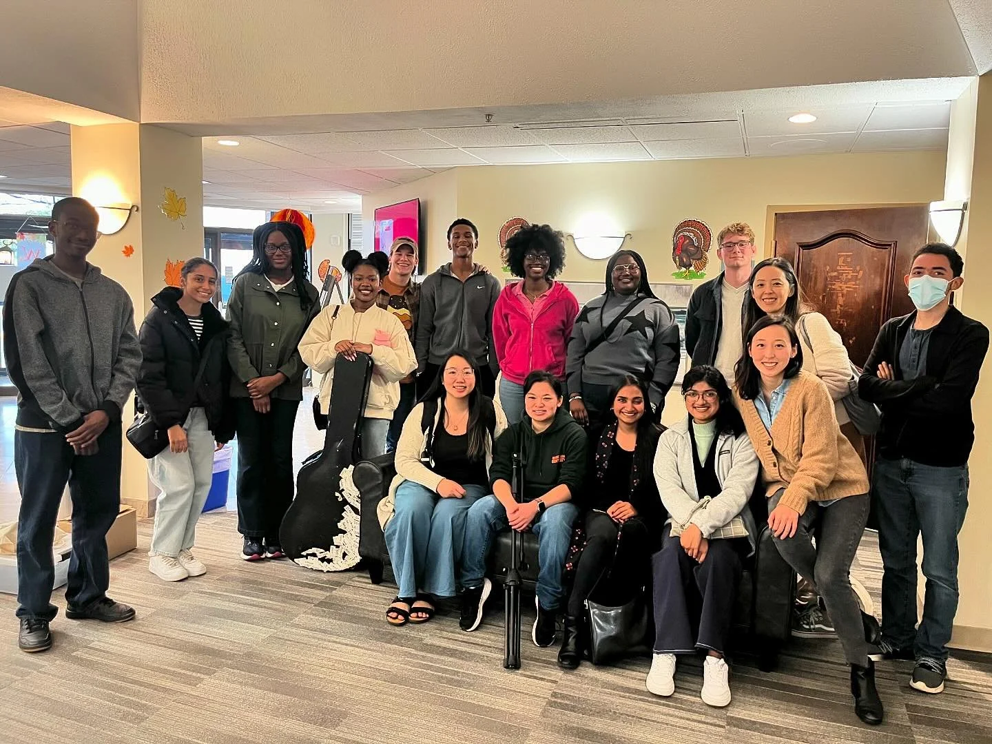 We had a great time today serving the elderly and youth (not pictured)! Some ppl shared how they were encouraged by the elderly residents even though we were the ones who went there to encourage them! 🧡
Hope others can join us for future Serve Sunda