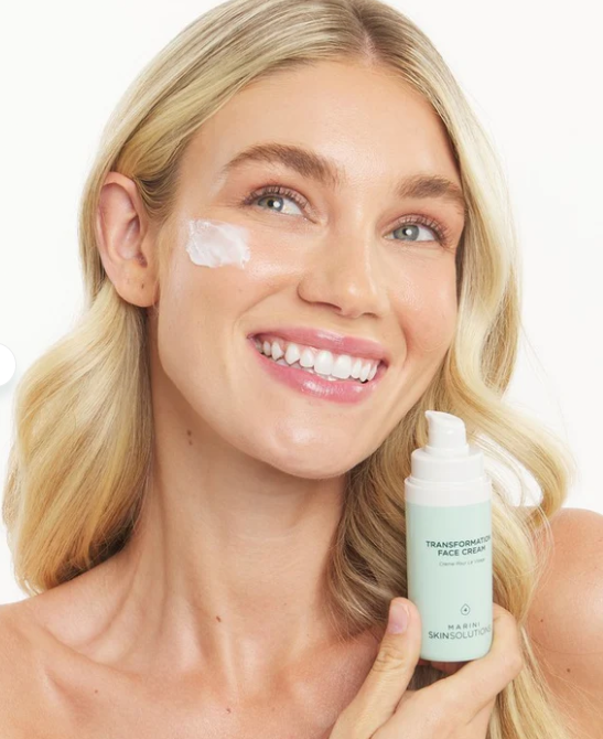 Transformation Facmidweight moisturizer features Thymosin beta 4, Transforming Growth Factor beta 1 (TGF-b1), anti-aging peptides, and hyaluronic acid to nourish and rejuvenate skin while supporting collagen and elastin for a silky smooth complexion.