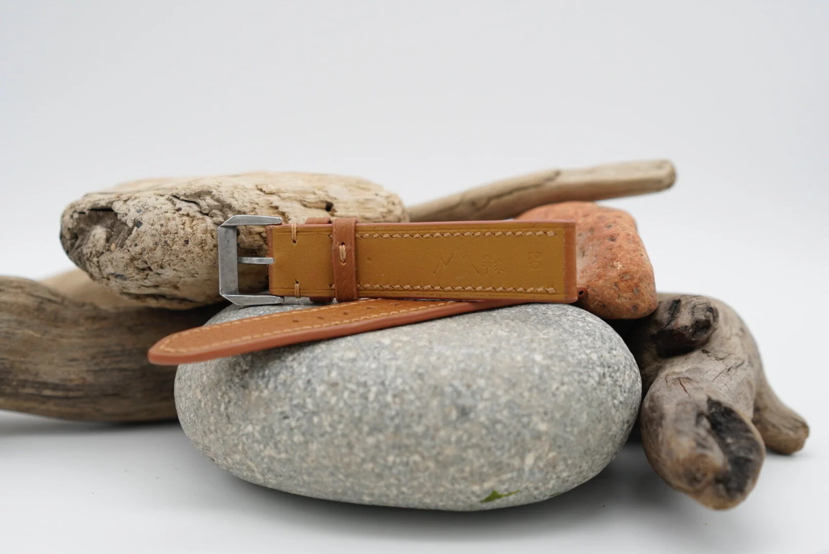 2651CDCF-5857-4D08-960A-DC1D4F8FDC1F