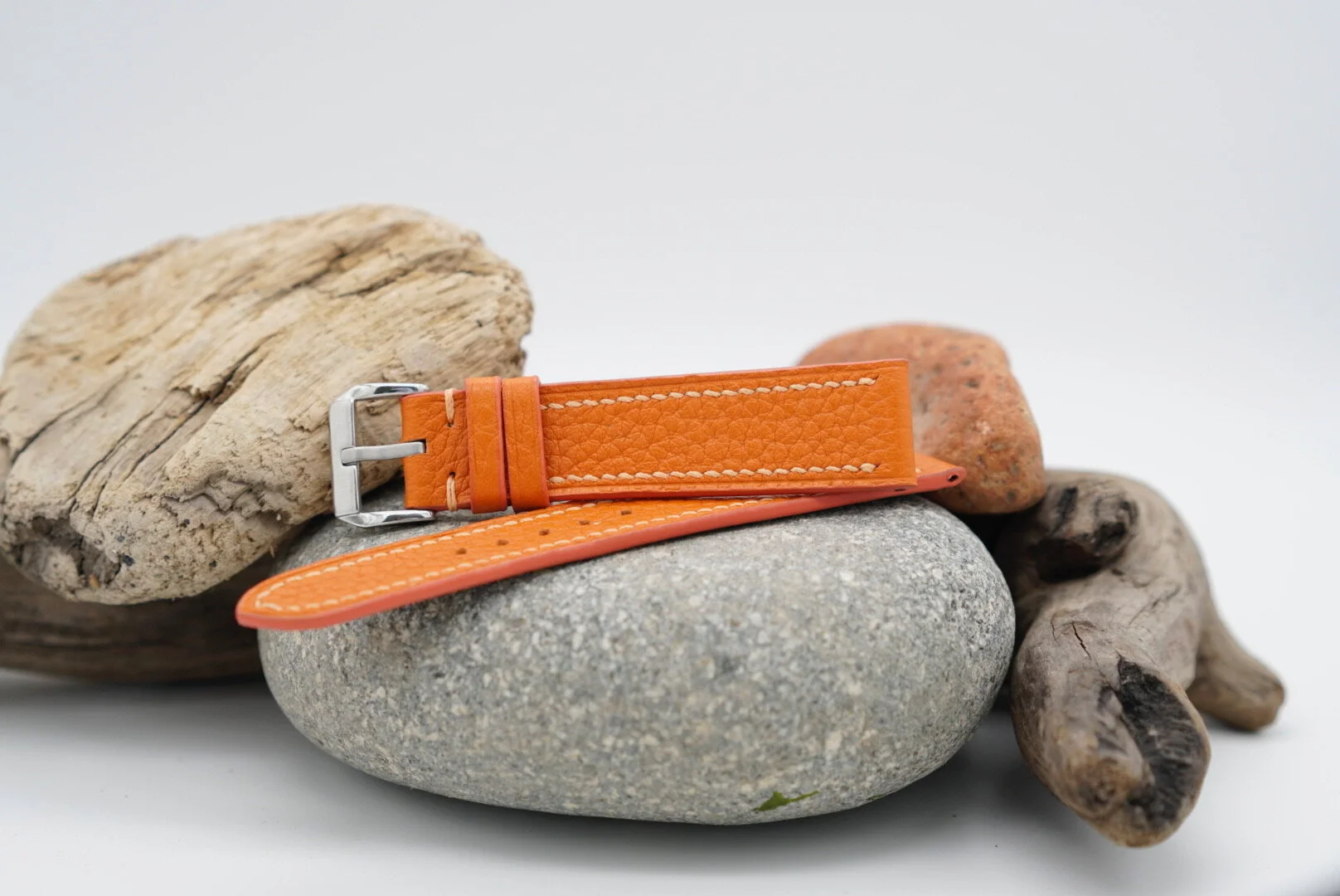 26519CC6-7FE7-4A27-8F82-D0A857691388