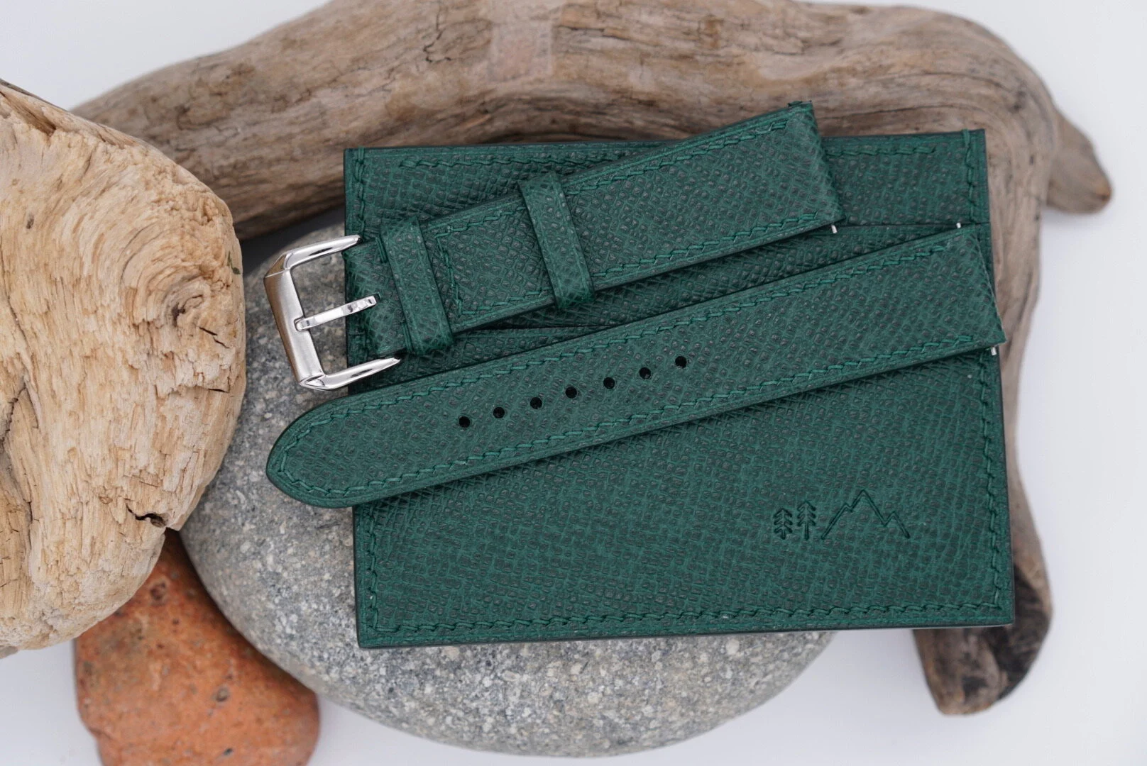 99827370-53A0-42A8-94B7-E274D4601027