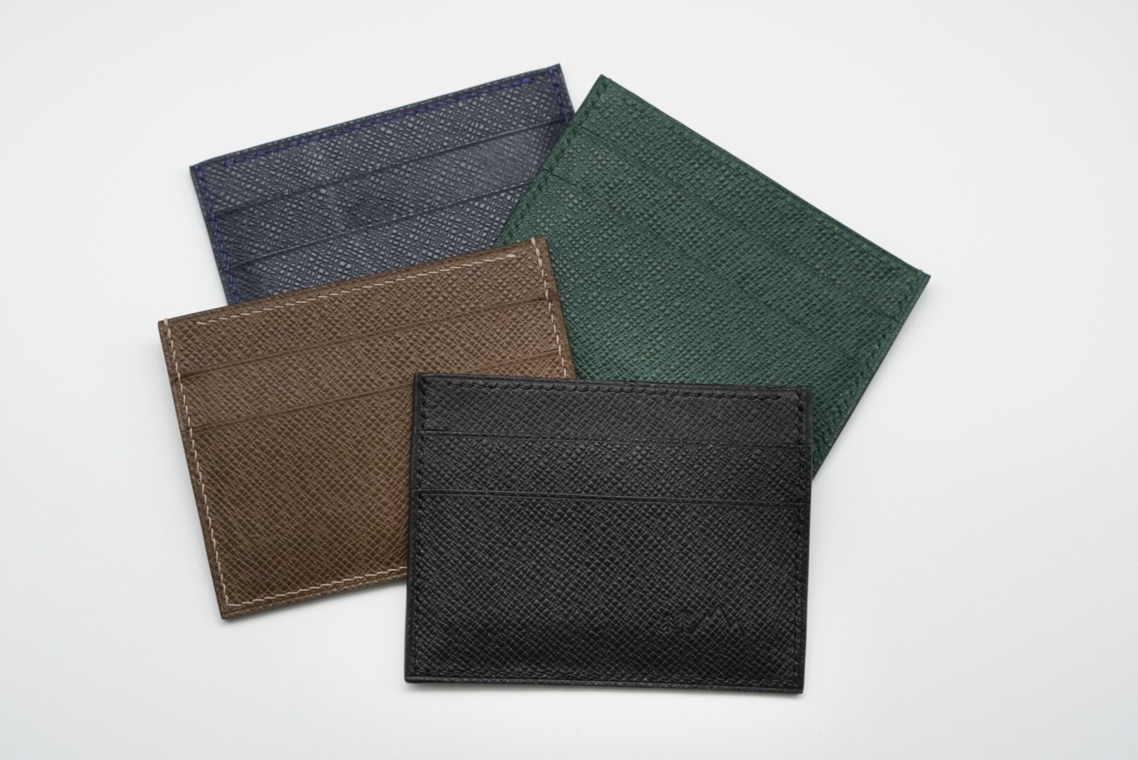 D94200B8-8129-405D-A7FA-3A55DD70DC24