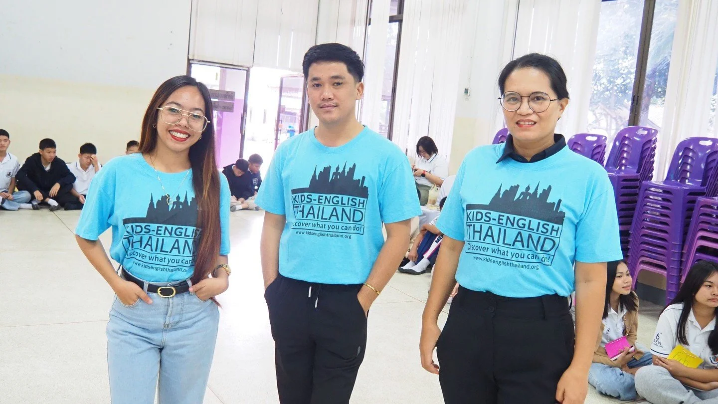 Meet the dynamic trio ready to make magic happen: Teachers Tonet, Derrick, and Jovy! 

Rocking their KET shirts and big smiles, our dedicated team is all set and full of excitement just before the English Camp kicks off in Pua. These three are about 
