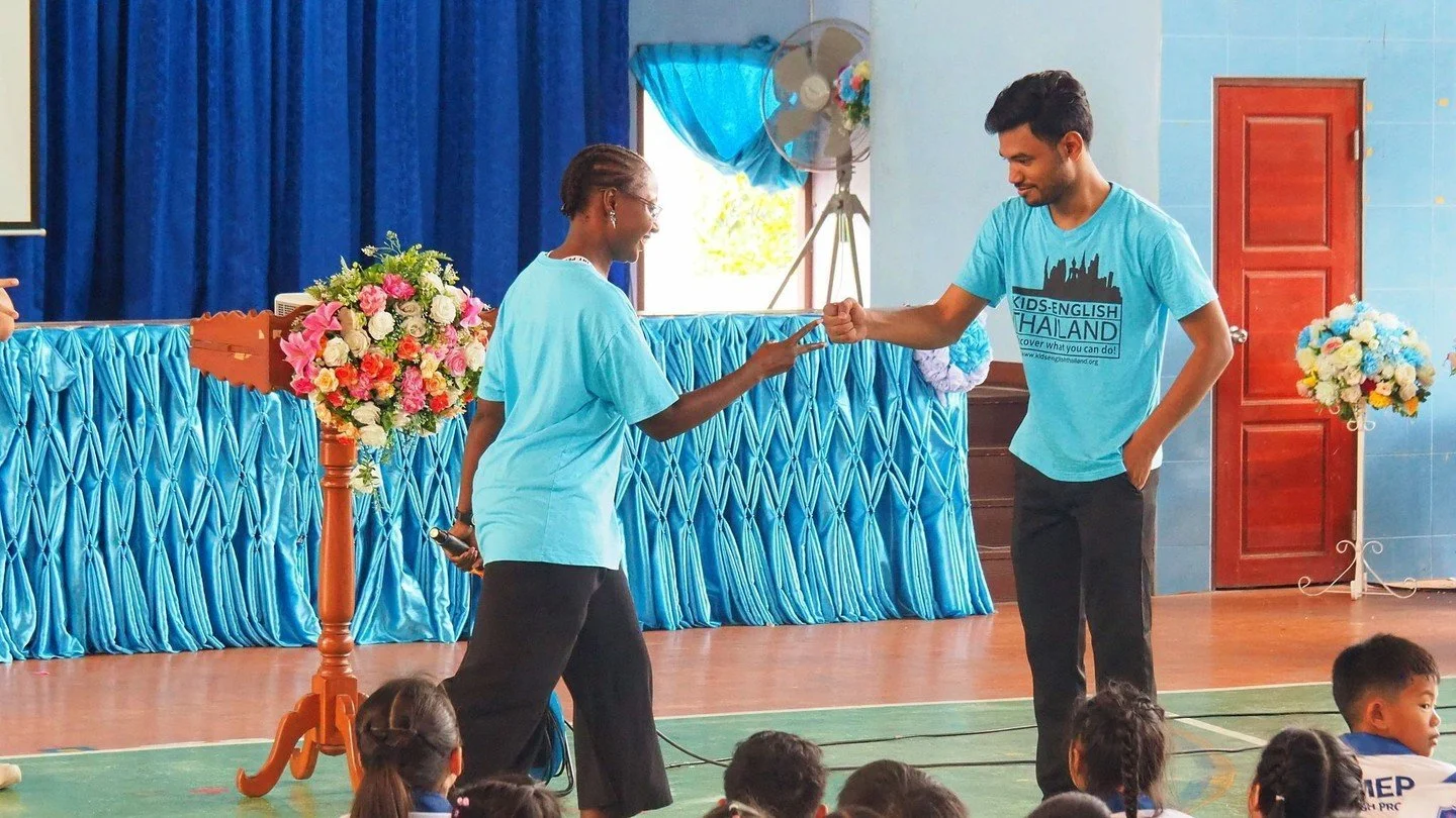 Spotlight on our superstar Teacher Lala at the English Camp! 

Teacher Lala absolutely shone as the MC, bringing endless energy, big smiles, and perfect hosting skills to keep everyone engaged and excited throughout the event! From leading activities