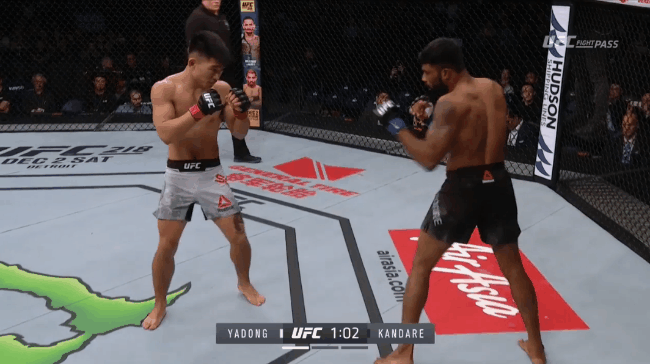 Please focus your attention on Song’s left foot. When he starts this sequence, his foot is just next to the Monster Energy logo. A second later it’s on the same line as Khandare’s left foot. What Song did is as he was bouncing in and out he stayed o…