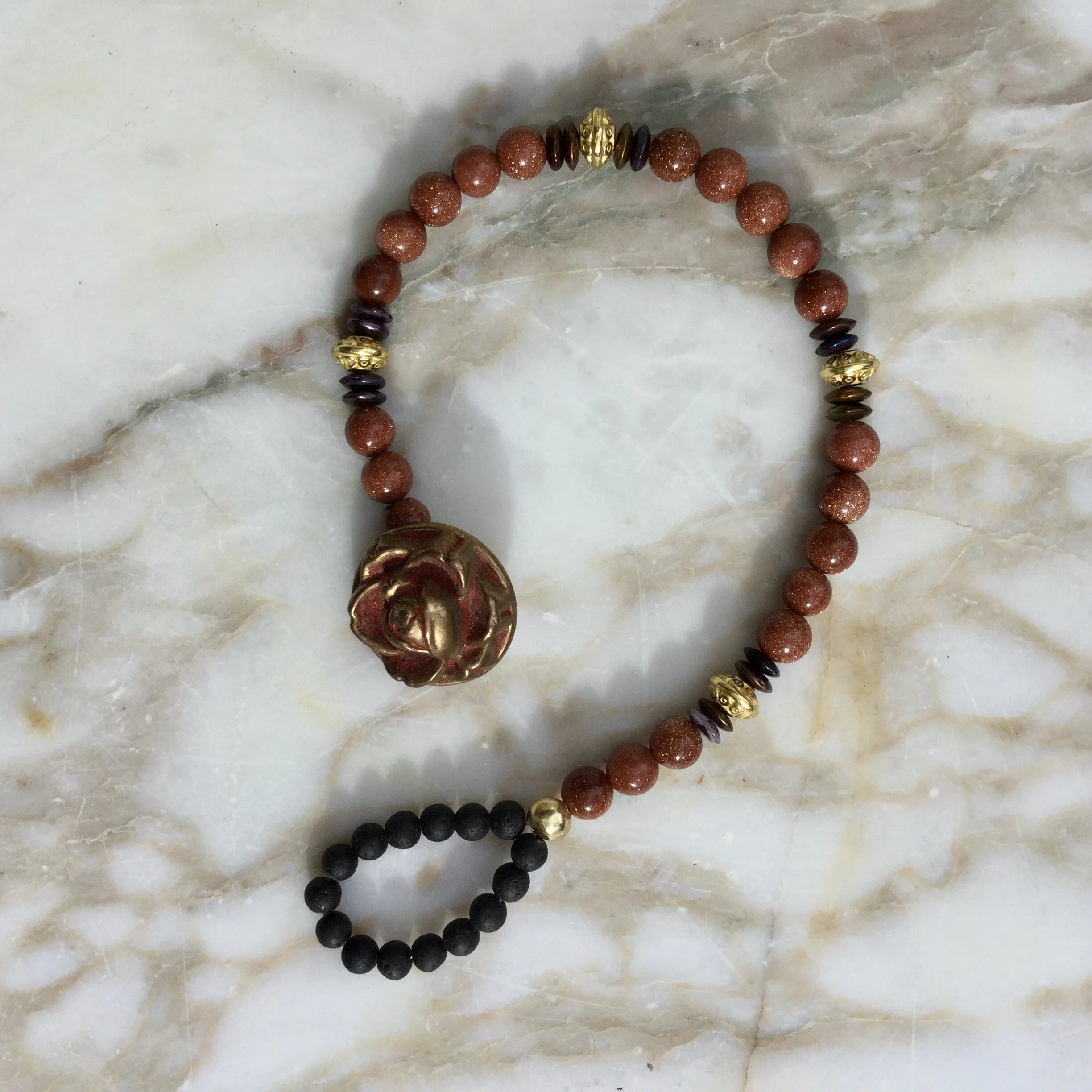 Goldstone &amp; Rose Button Bracelet