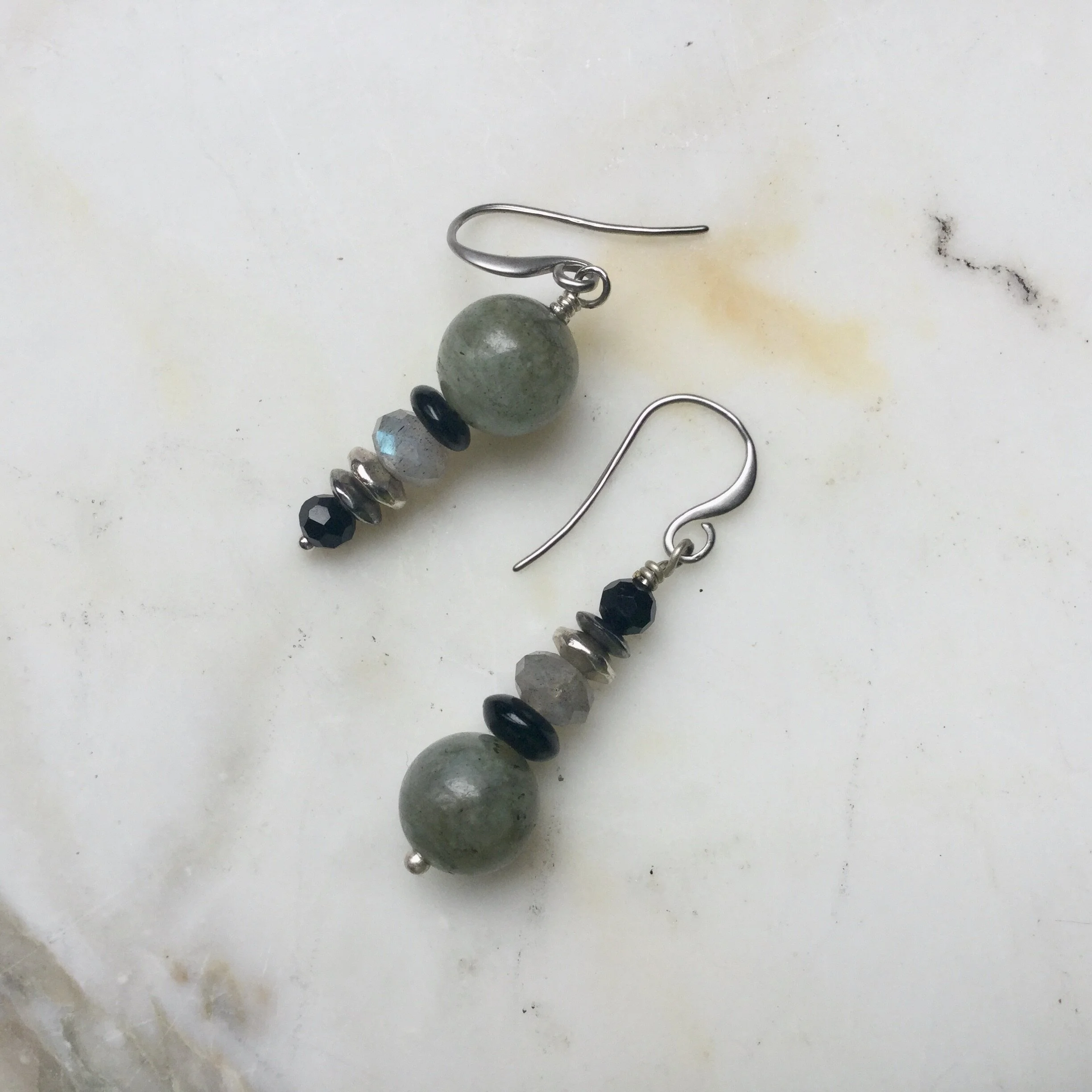 Labradorite Quintescence