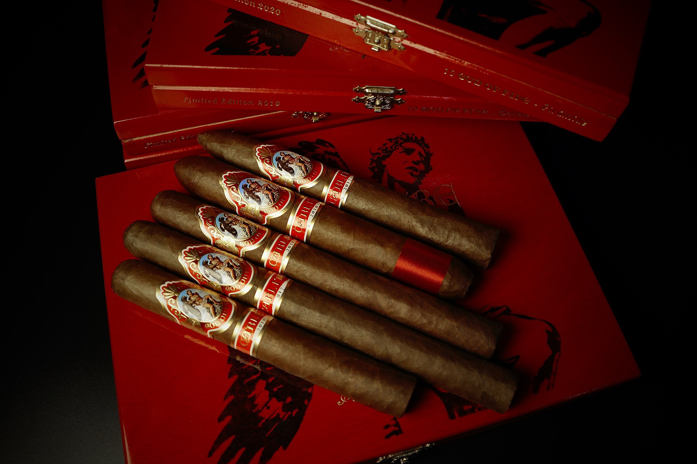 god-of-fire-by-carlito-five-vitolas-7f.jpg