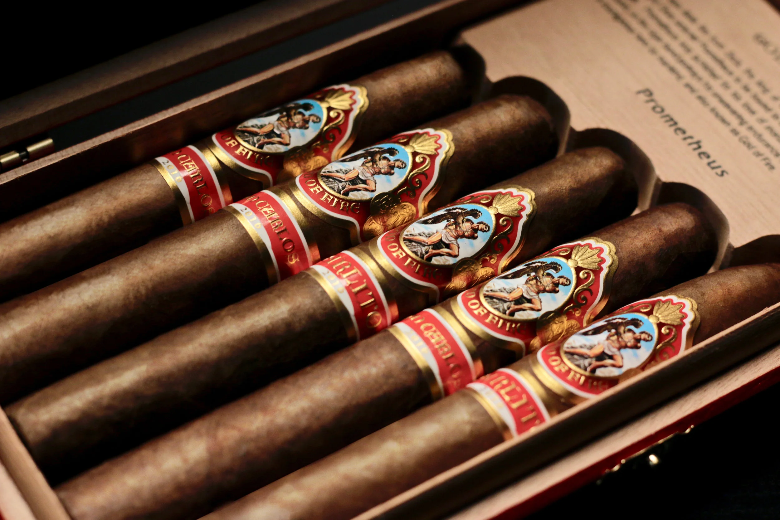 god-of-fire-by-carlito-by-don-carlos-5-cigar-assortment-2f.jpg