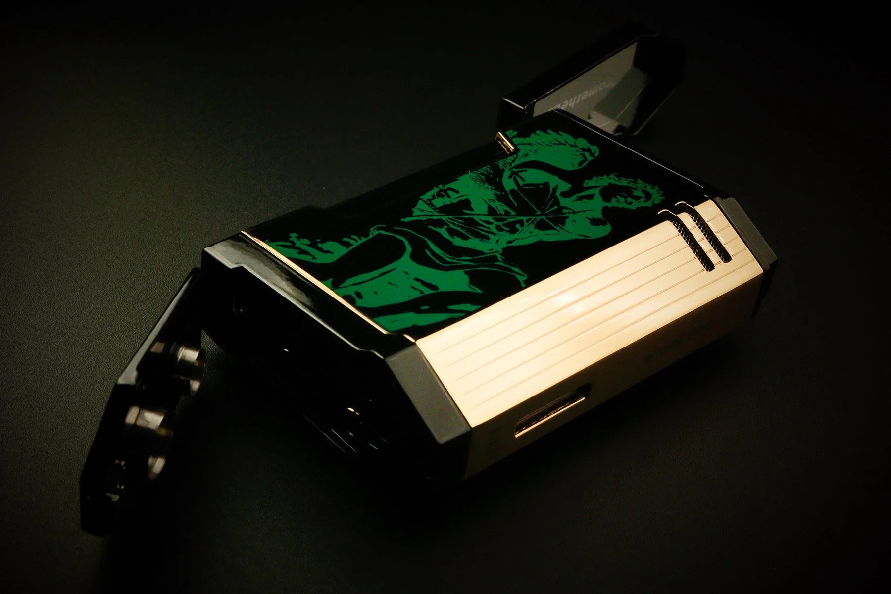 prometheus-35th-anniversary-green-magma-t-2f.jpg